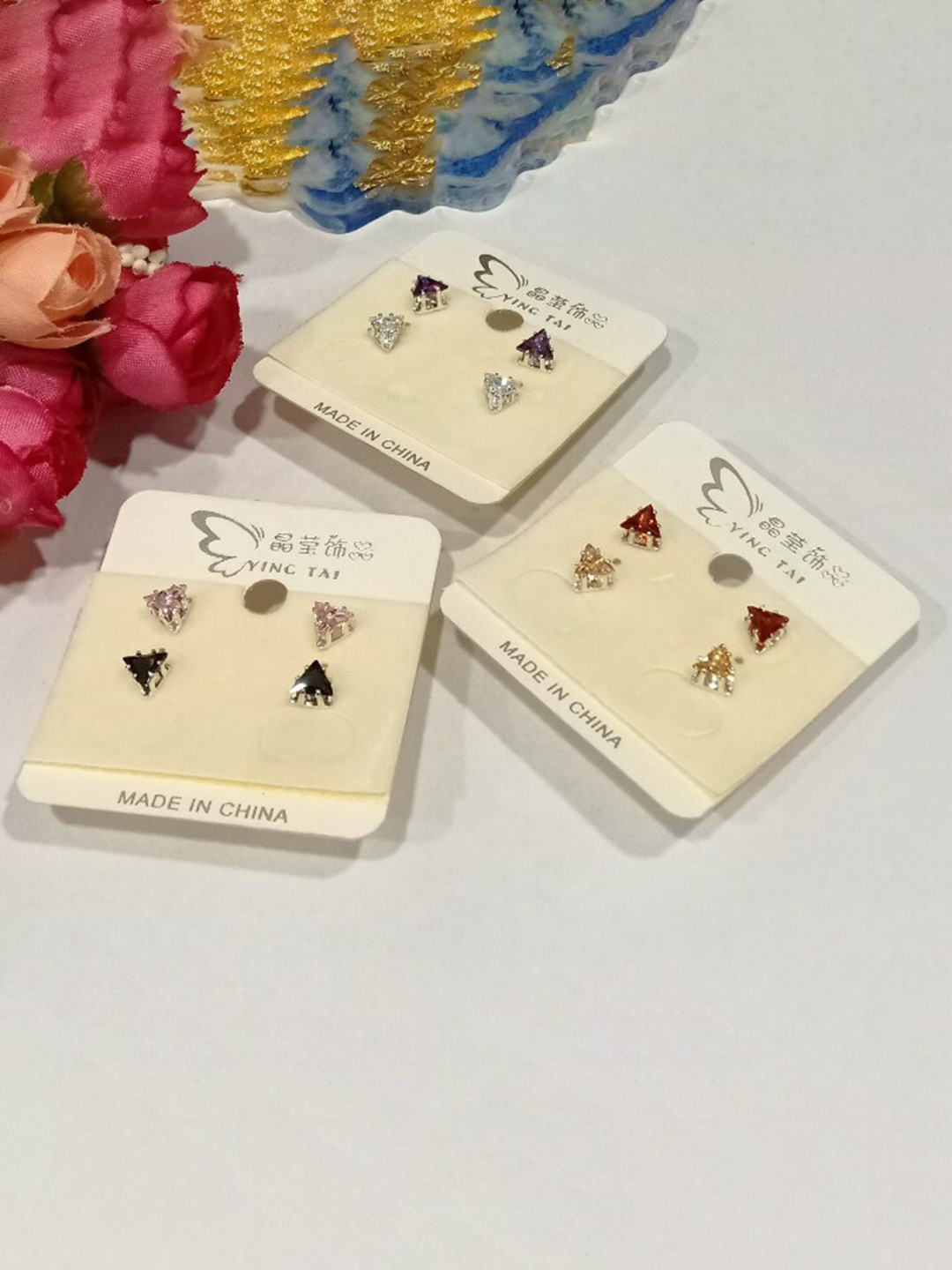 

FEMMIBELLA Set Of 6 Silver-Plated Triangular Studs Earrings, Red