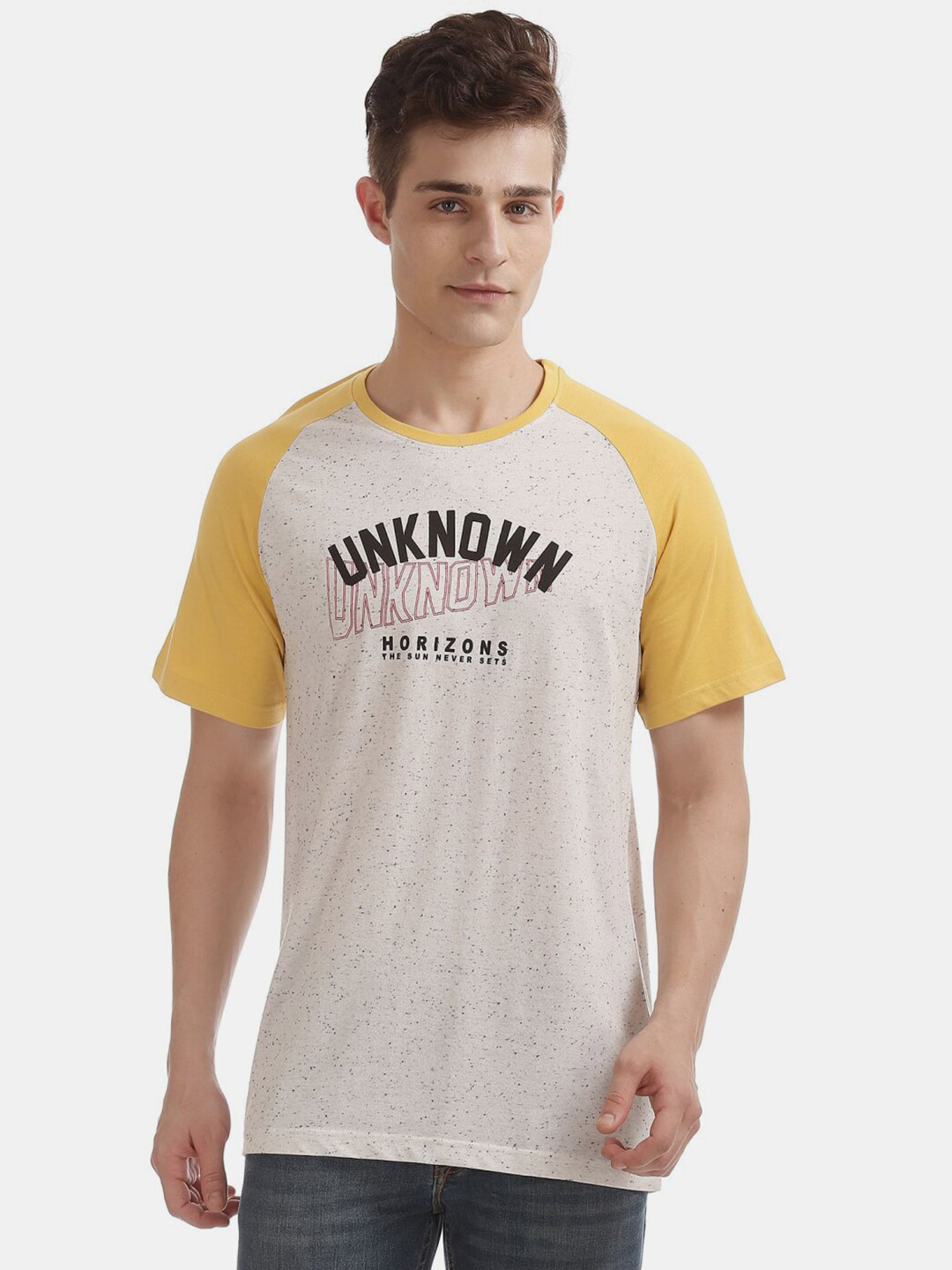 

V-Mart Typography Printed Raglan Sleeves T-shirt, Off white