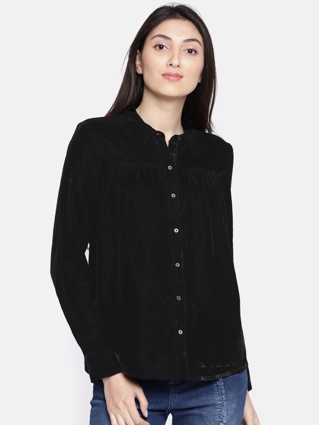 

Vero Moda Women Black Regular Solid Velvet Casual Shirt