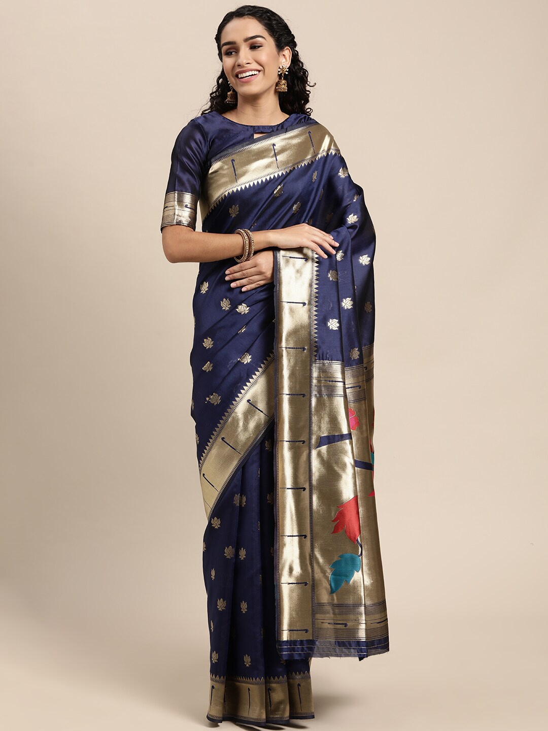 

VAIRAGEE Floral Design Woven Design Zari Banarasi Saree, Blue