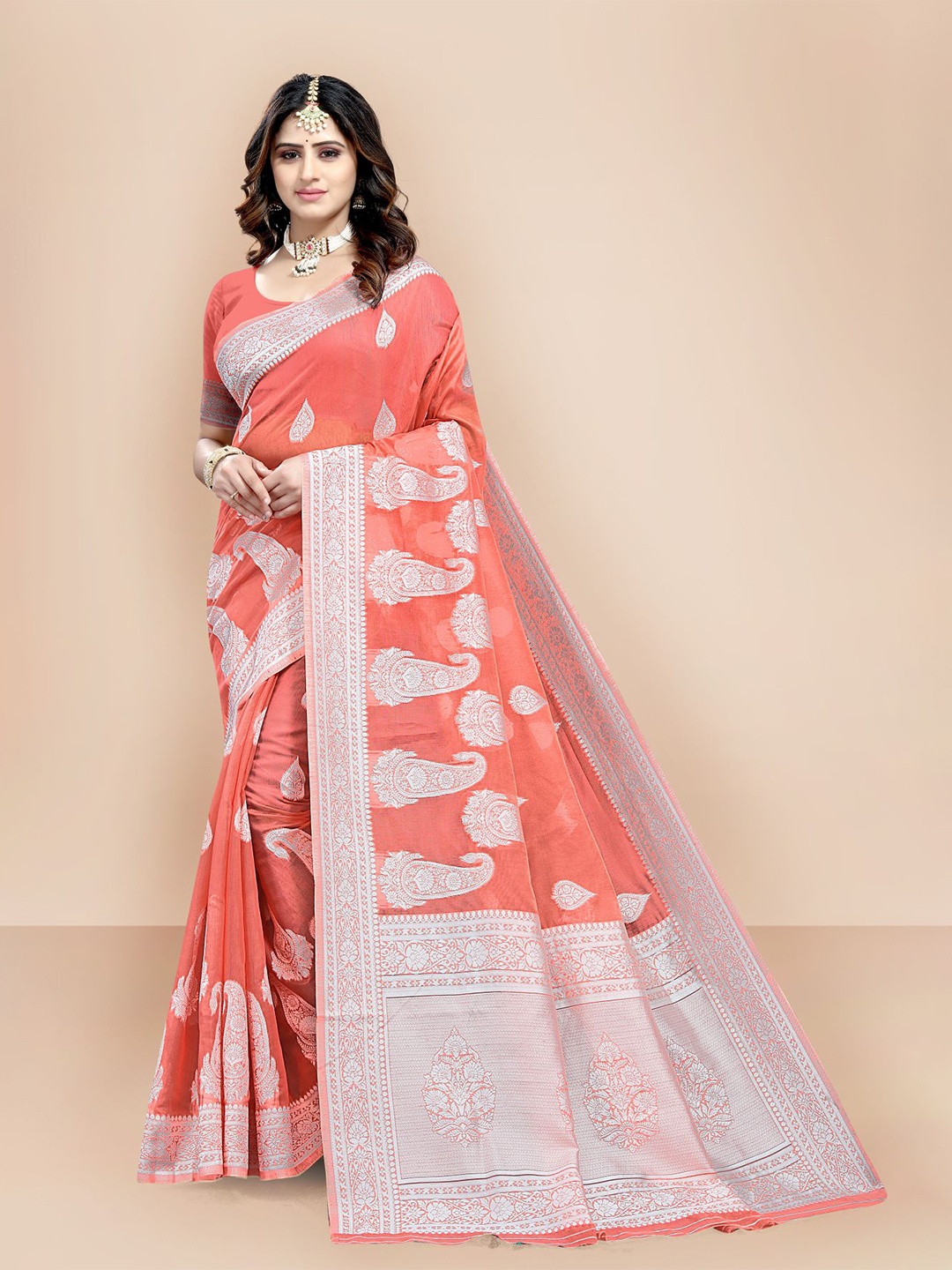 

VAIRAGEE Paisley Woven Design Zari Chanderi Saree, Peach