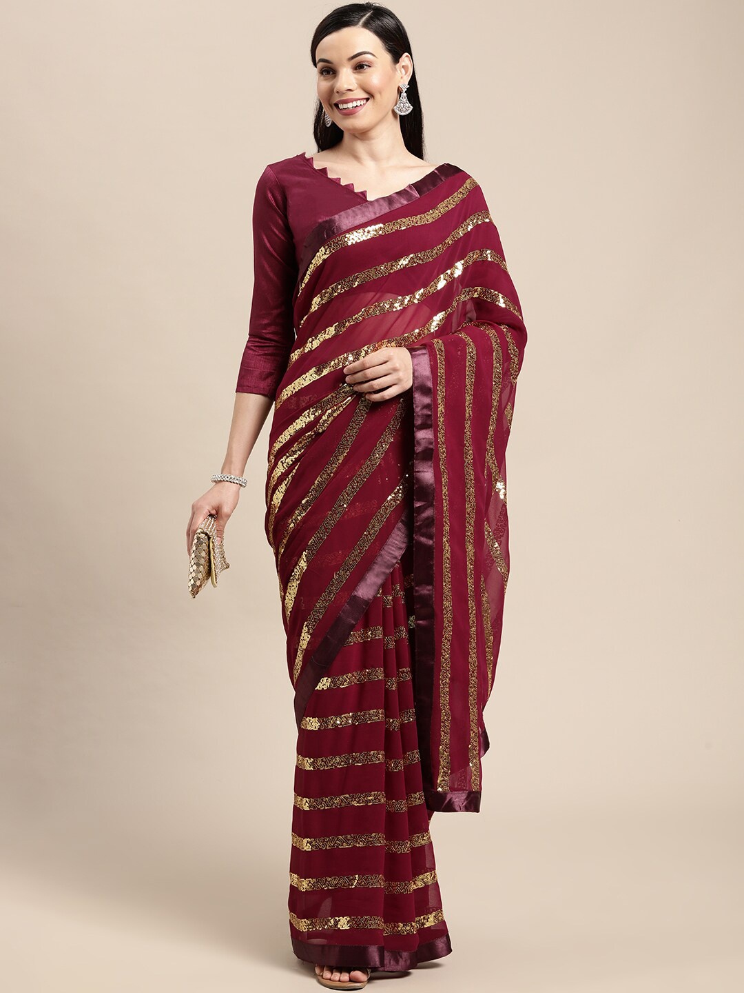 

VAIRAGEE Sequinned Embellished Leheriya Saree, Red