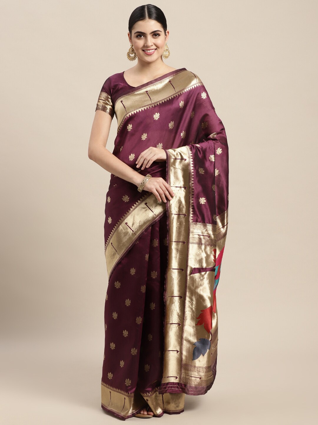

VAIRAGEE Floral Woven Design Zari Banarasi Saree, Magenta