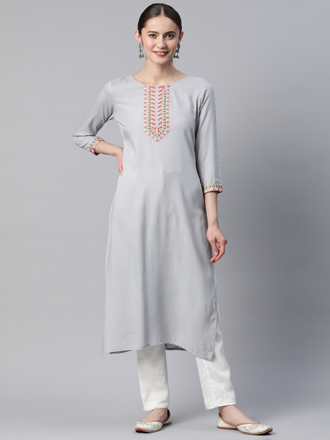 

Vbuyz Yoke Design Mirror Work Pastel Kurta, Grey