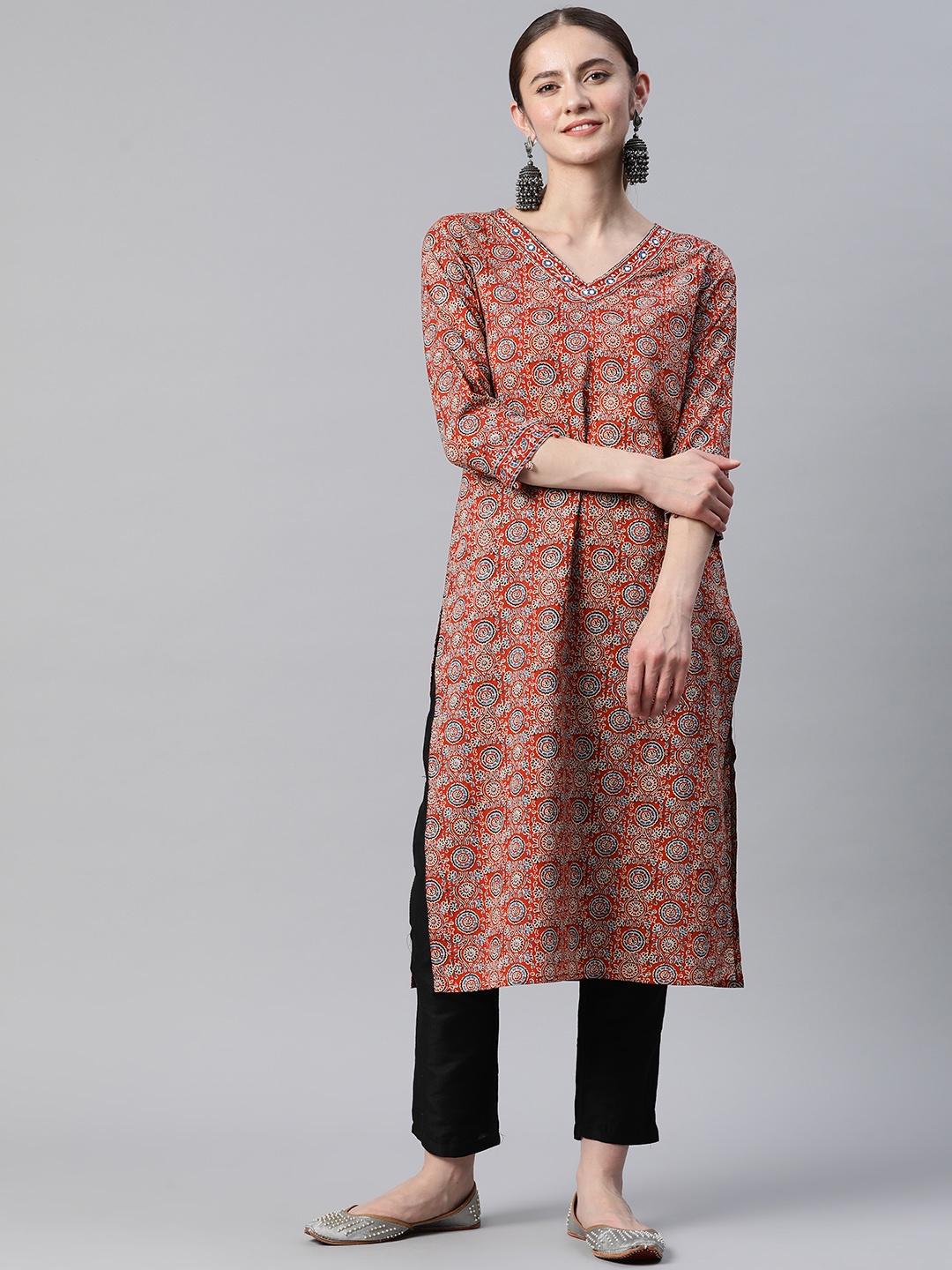 

Vbuyz Ethnic Motifs Printed Cotton Kurta, Maroon