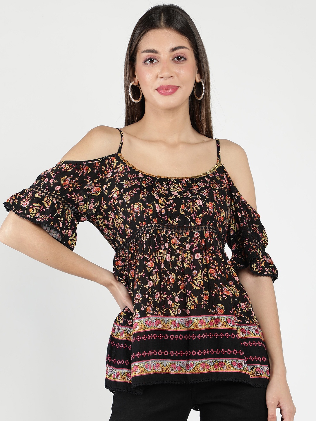 

DEBONATELLA Floral Printed Cold-Shoulder Sleeves Cut-Outs Detail Top, Black