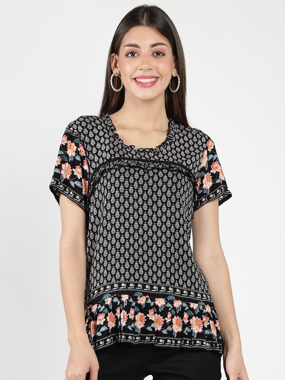 

DEBONATELLA Short Sleeves Ethnic Motifs Printed Top, Black