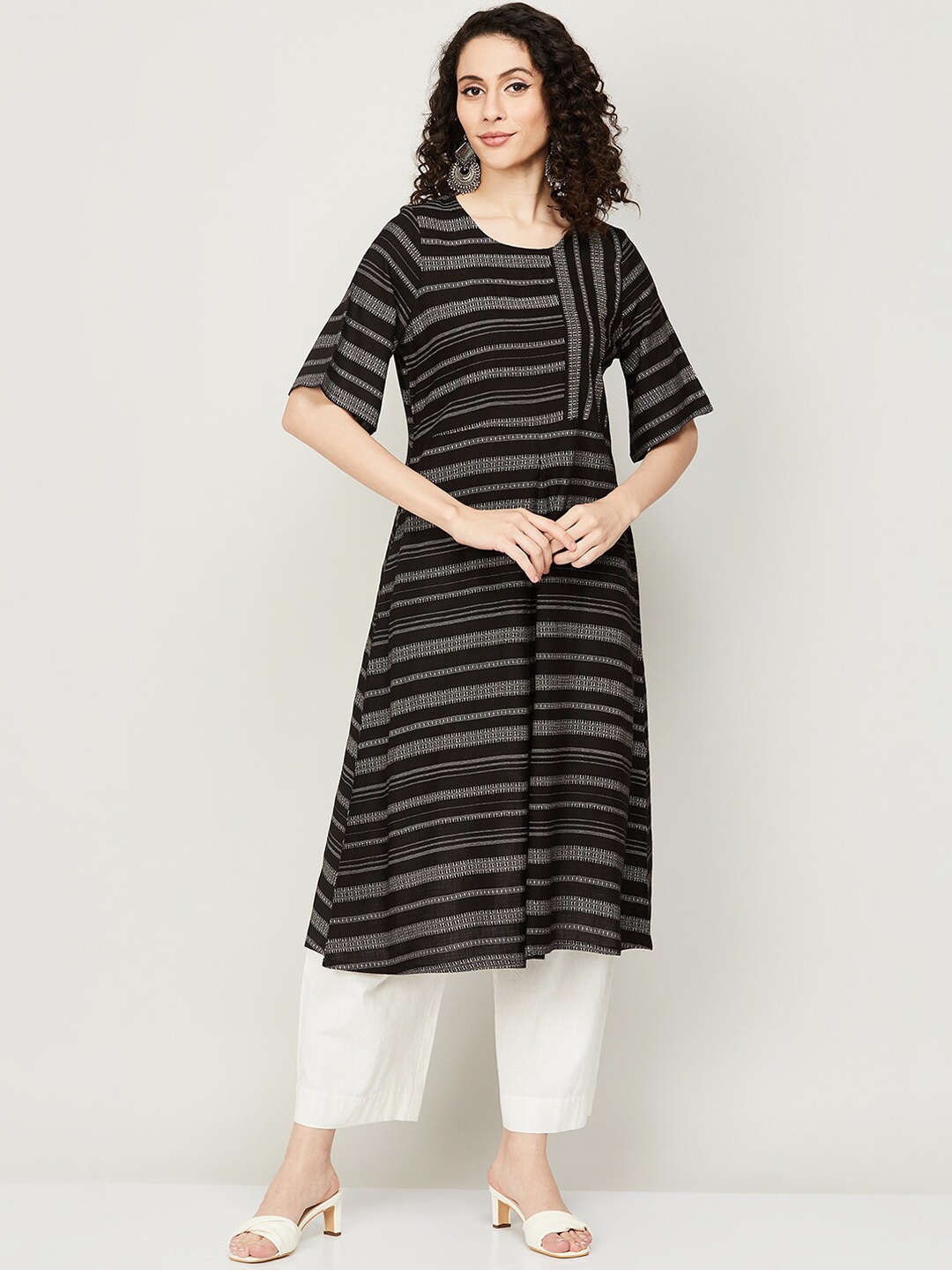 

Melange by Lifestyle Horizontal Striped Kurta, Black