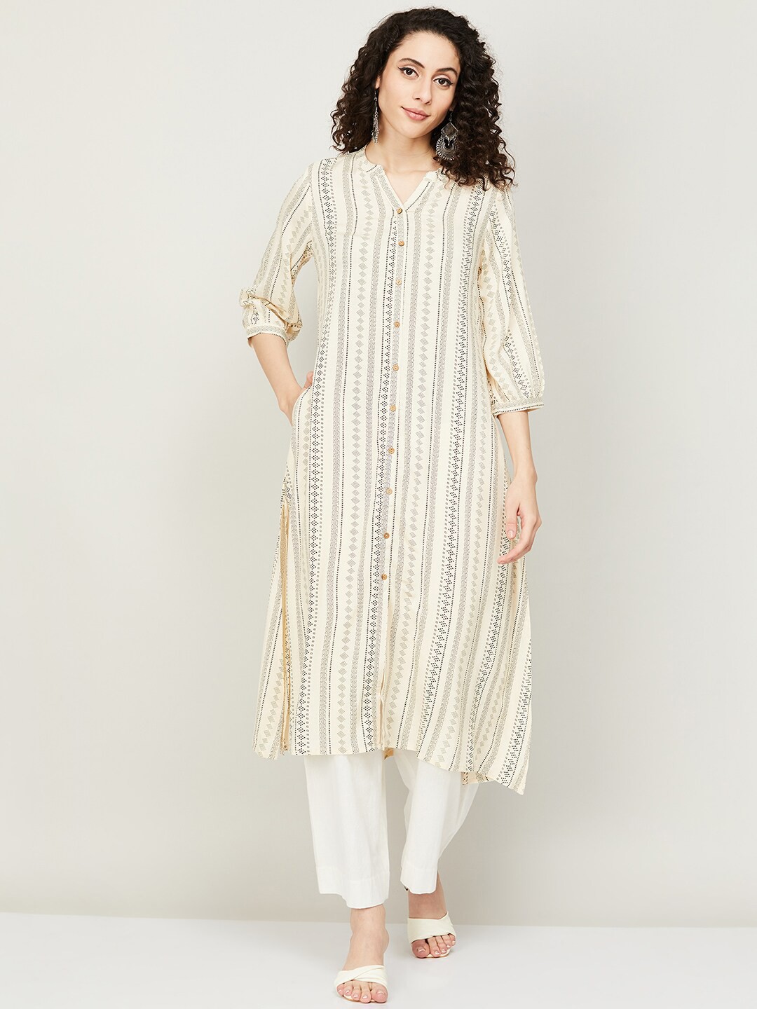 

Melange by Lifestyle Mandarin Collar Printed Kurta, White