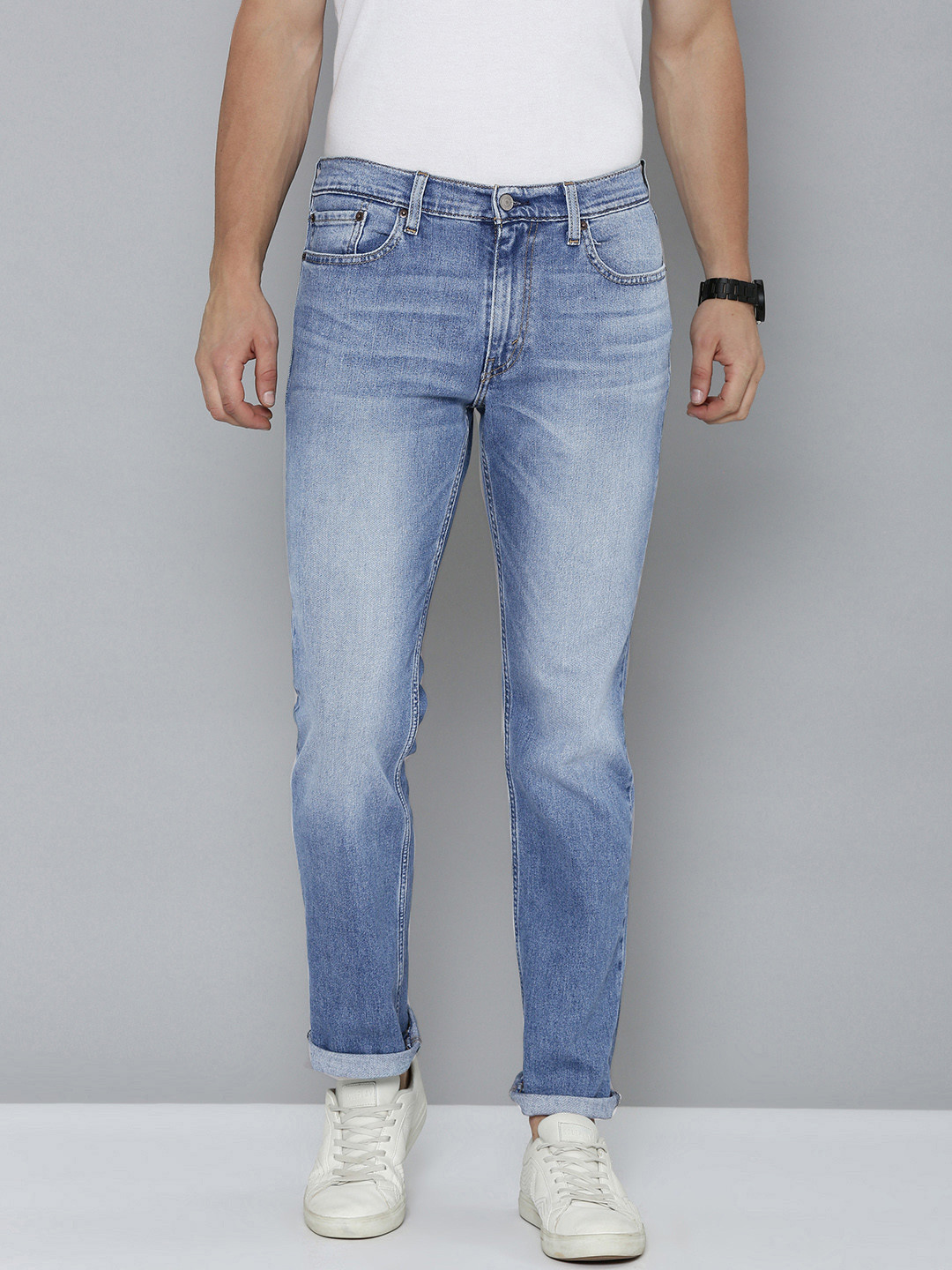 

Levis Men 511 Slim Fit Low-Rise Heavy Fade Stretchable Jeans, Blue