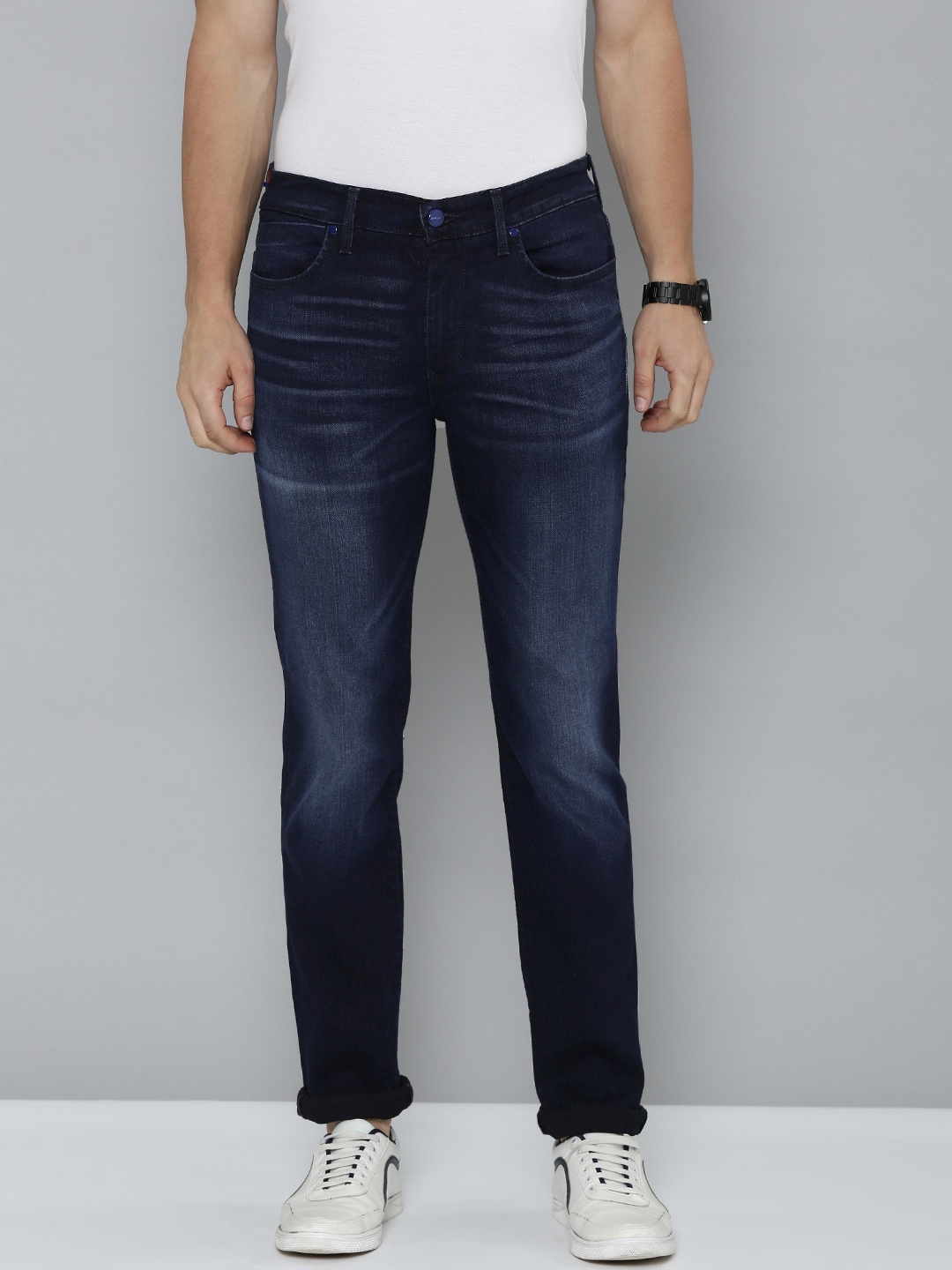 

Levis Men Slim Fit Light Fade Stretchable Mid-Rise Jeans, Blue