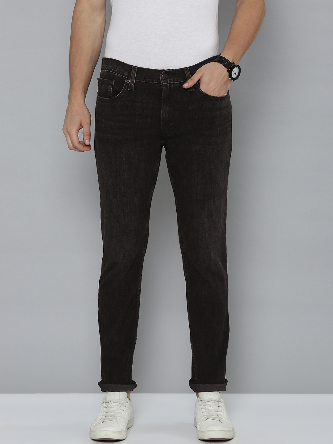 

Levis Men 511 Slim Fit Low-Rise Stretchable Jeans, Black