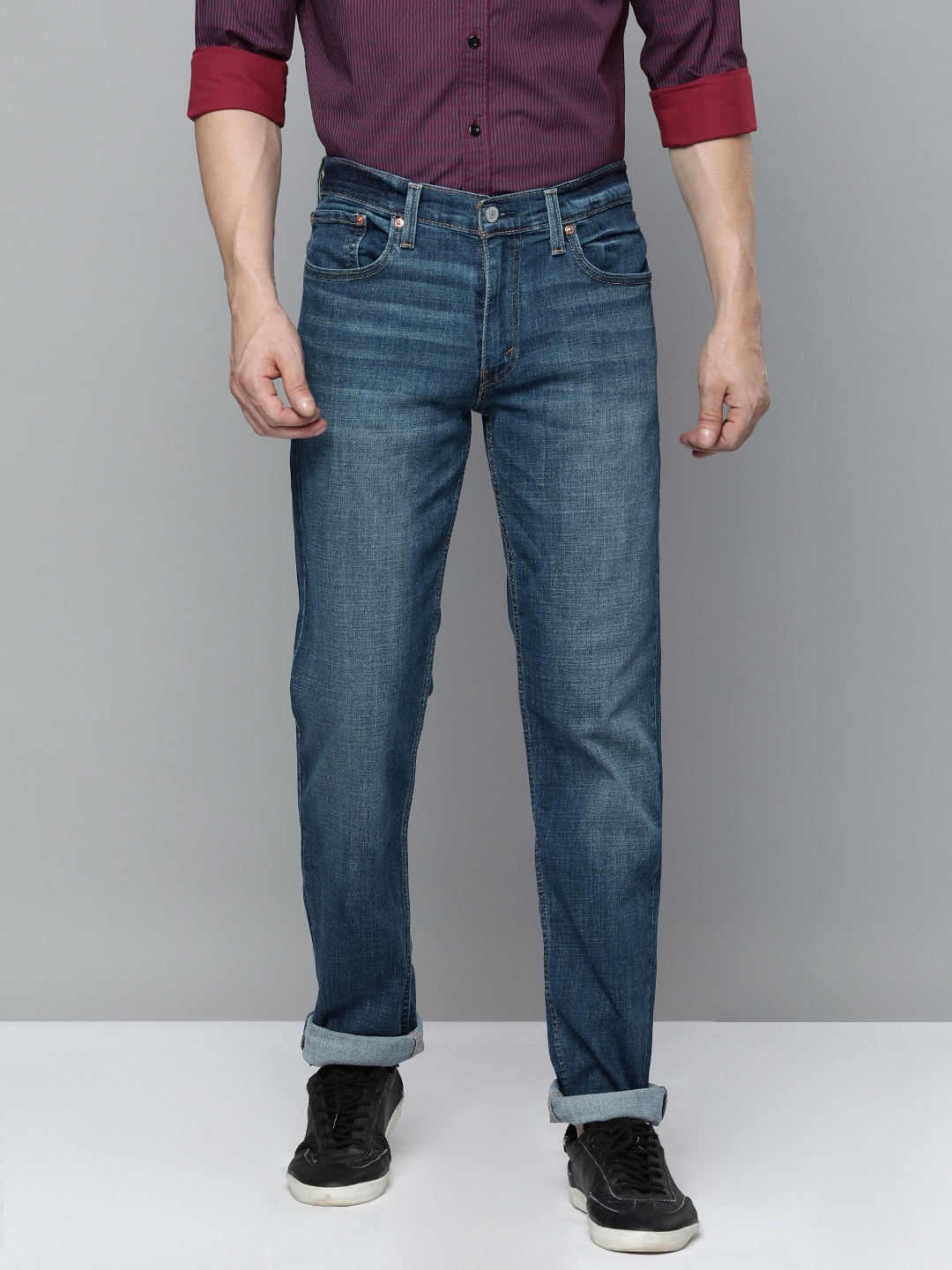 

Levis Men Low-Rise Light Fade Stretchable Jeans, Blue
