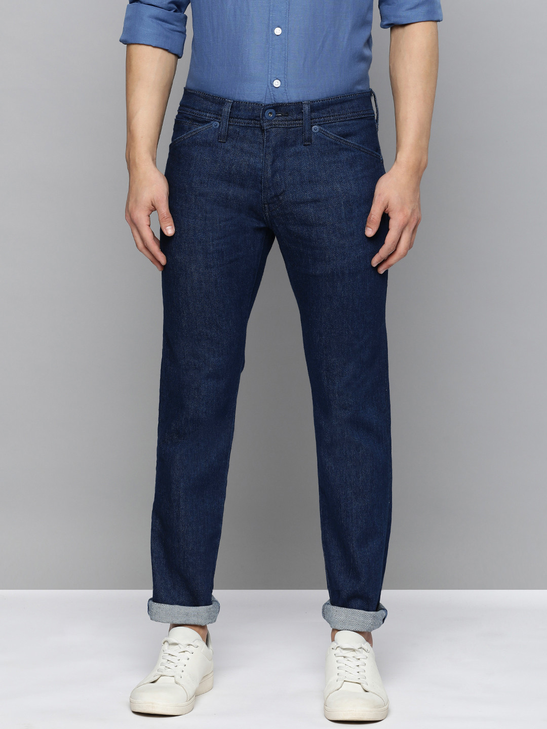 

Levis Men 65504 Skinny Fit Light Fade Stretchable Mid-Rise Jeans, Blue