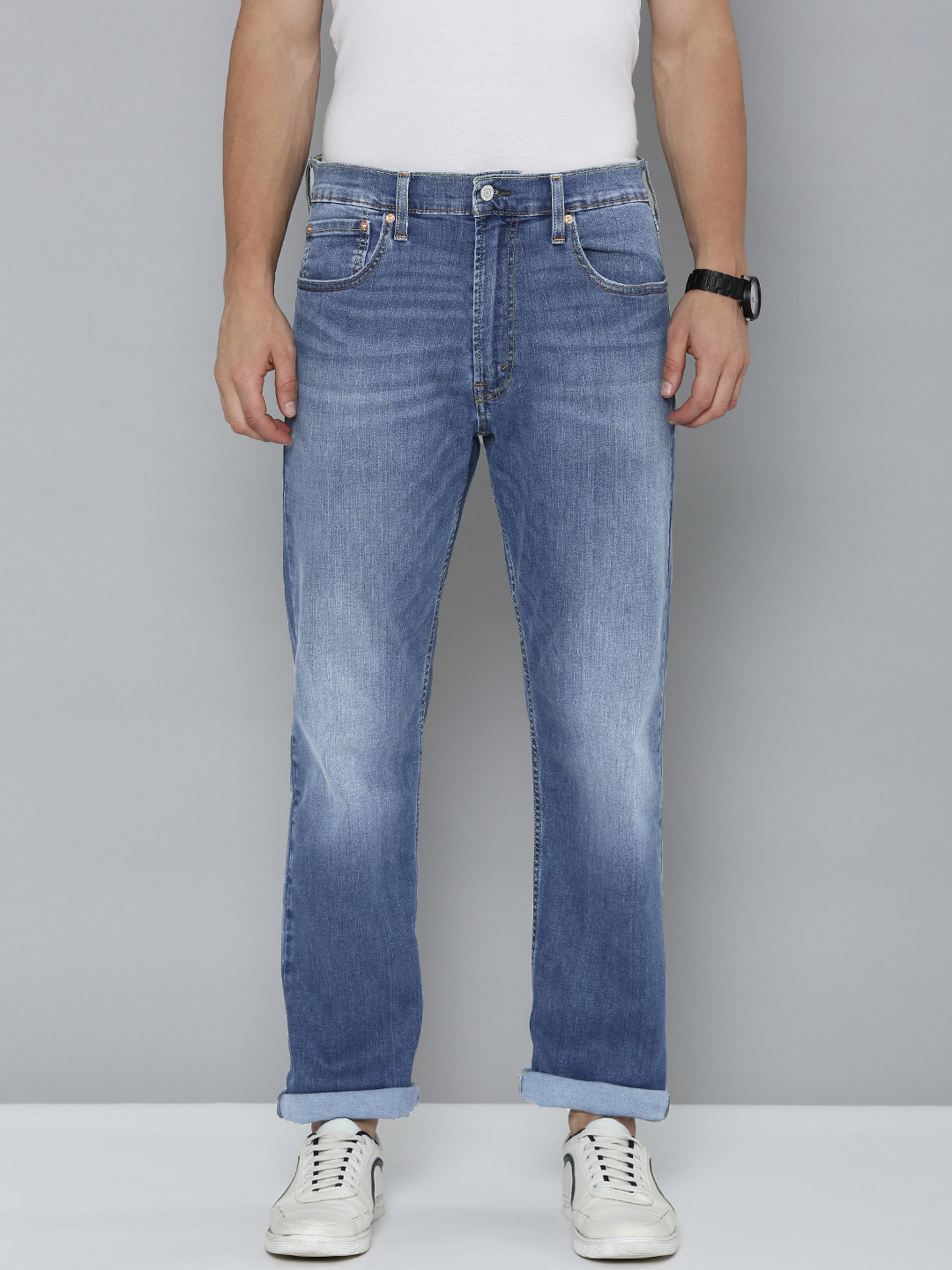 

Levis Men 551Z Mid-Rise Heavy Fade Stretchable Loose Straight Fit Jeans, Blue