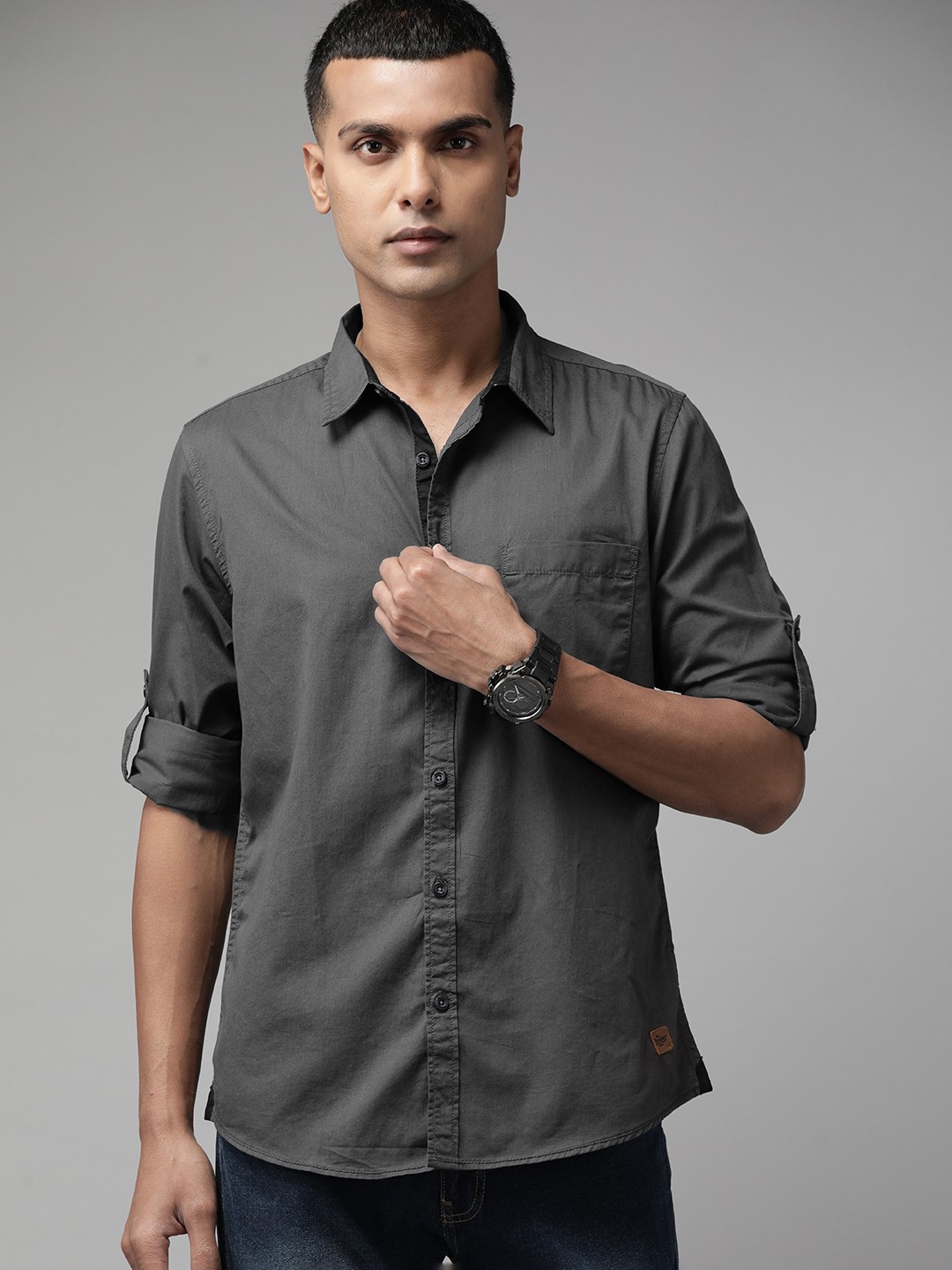 

The Roadster Lifestyle Co. Men Pure Cotton Regular Fit Solid Sustainable Casual Shirt, Grey