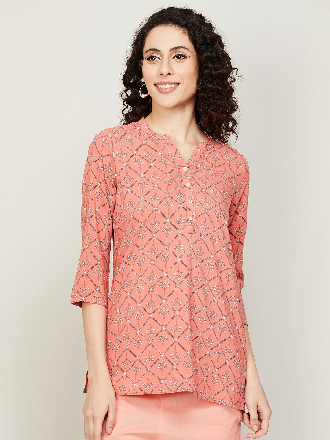 

Melange by Lifestyle Ethnic Motifs Printed Kurti, Peach