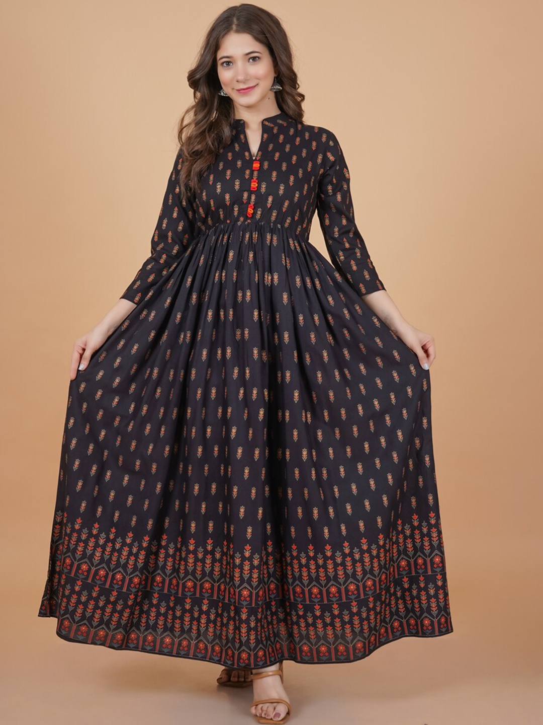 

DRESSAR Ethnic Motifs Printed Anarkali Kurta, Black