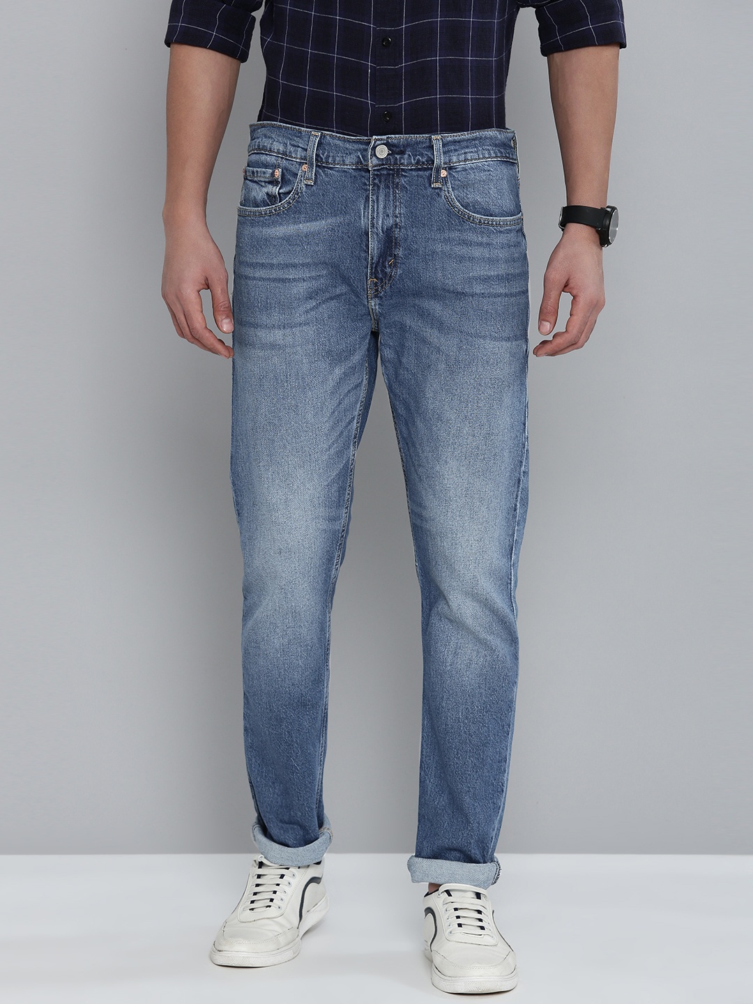 

Levis Men Tapered Fit Mid Rise Heavy Fade Stretchable Jeans, Blue