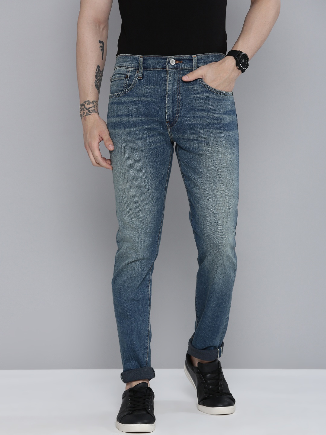 

Levis Men Tapered Fit Faded Jeans, Blue