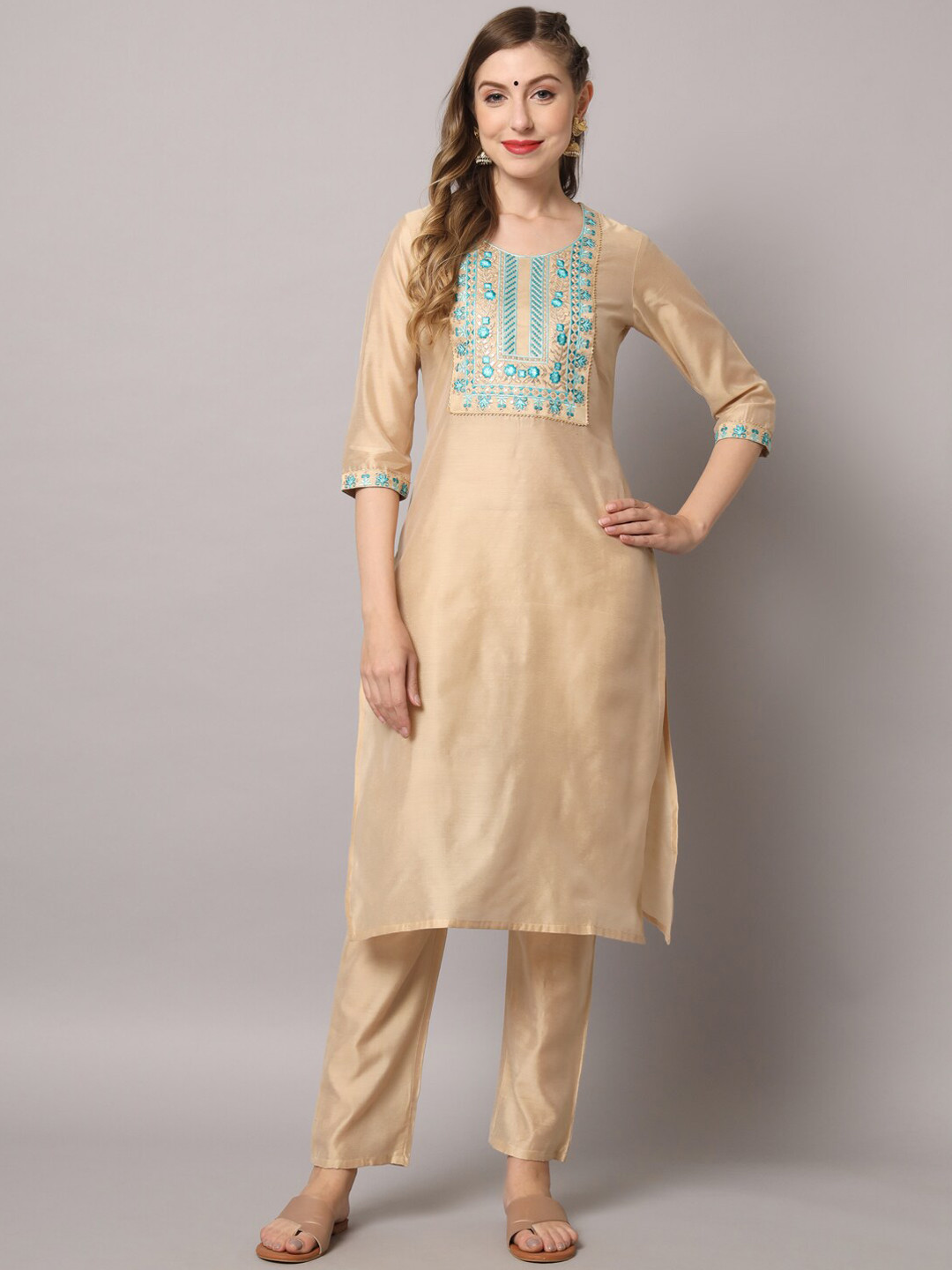 

ZRI Floral Embroidered Gotta Patti Kurta with Trousers, Beige