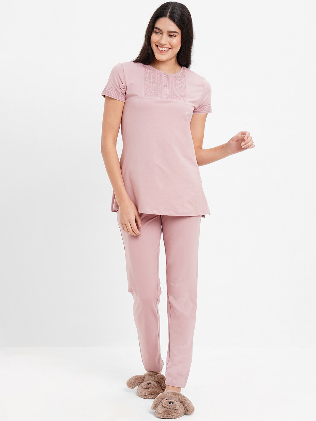 

Sweet Dreams Women Night Suit, Pink