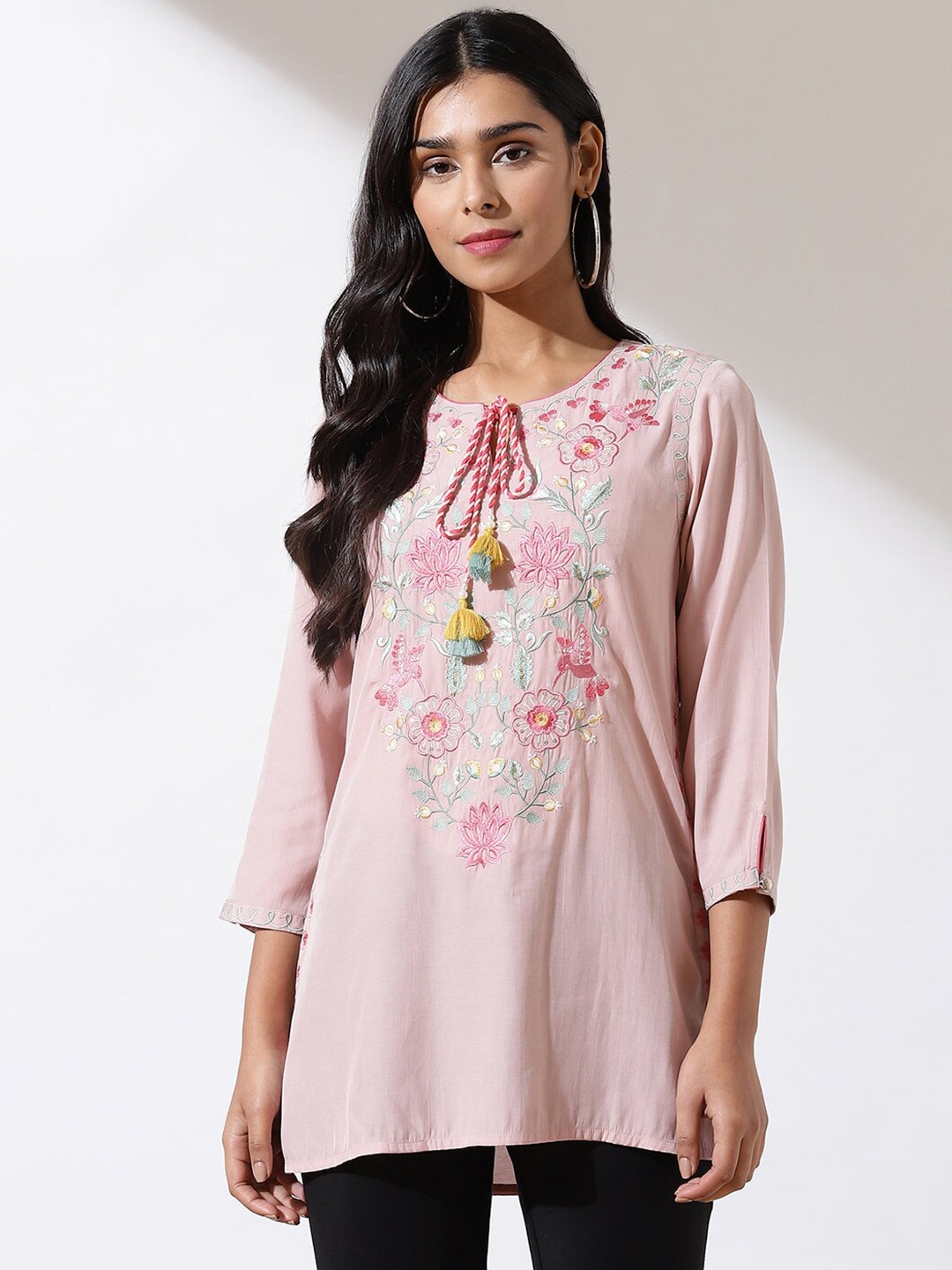 

Lakshita Viscose Rayon Embroidered Tunic, Pink