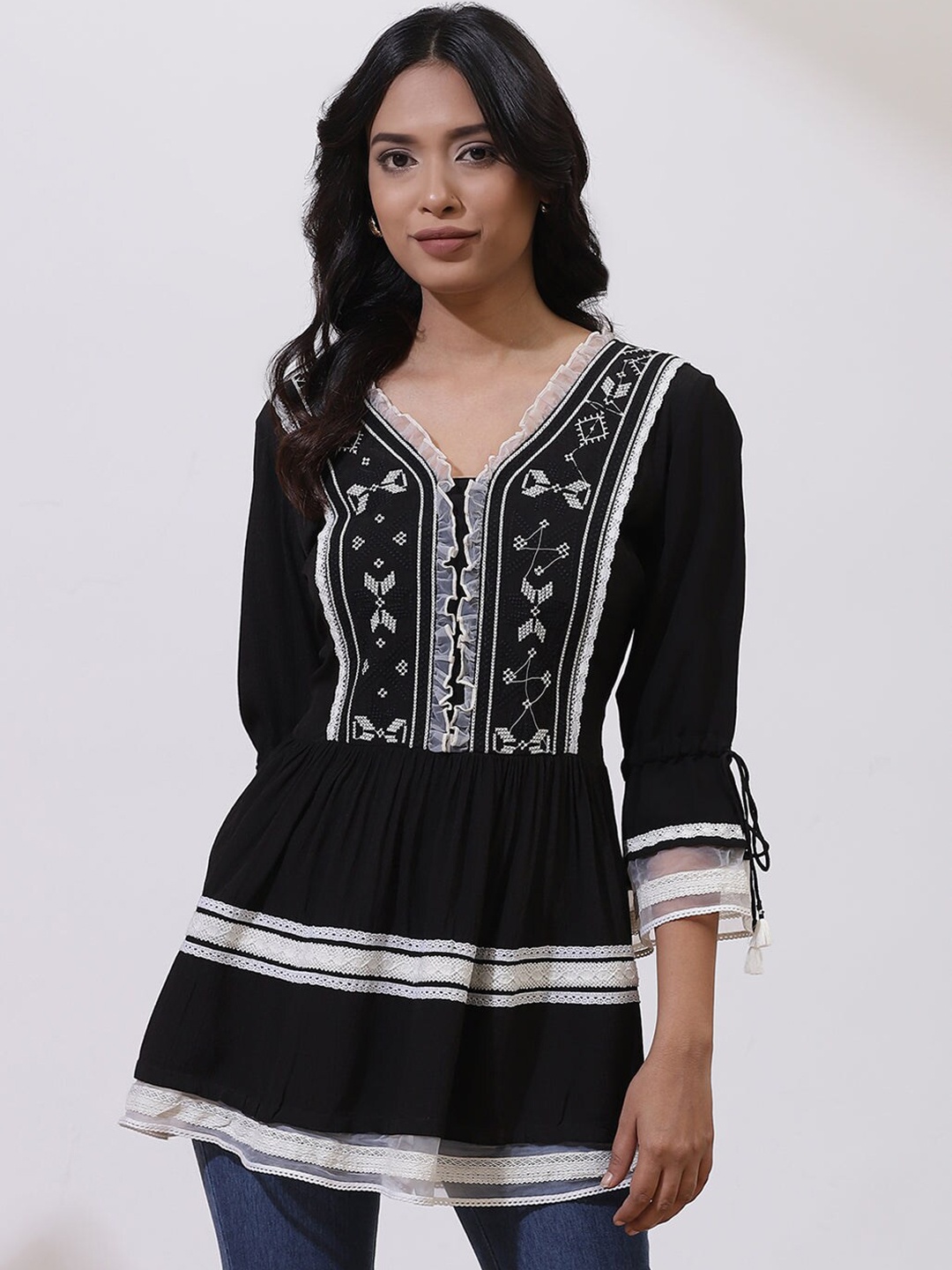 

Lakshita Embroidered Laced Gathered Cotton Tunic, Black