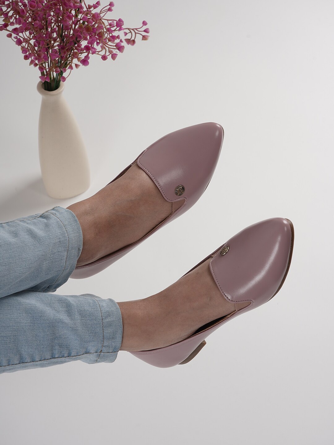 

DressBerry Women Slip On Ballerinas, Peach