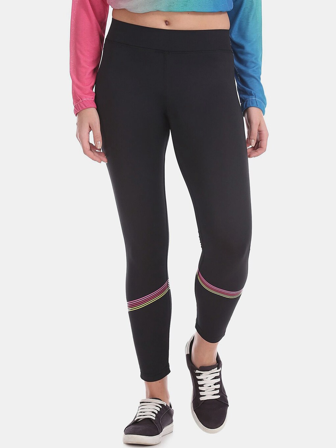 

V-Mart Women Mid Rise Regular Fit Treggings, Black