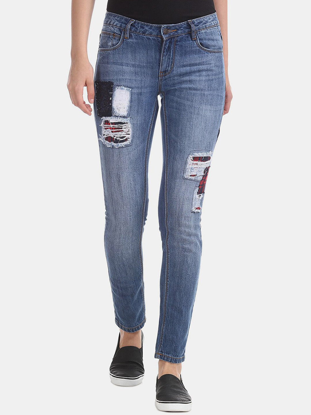

V-Mart Women Classic Highly Distressed Light Fade Cotton Jeans, Blue