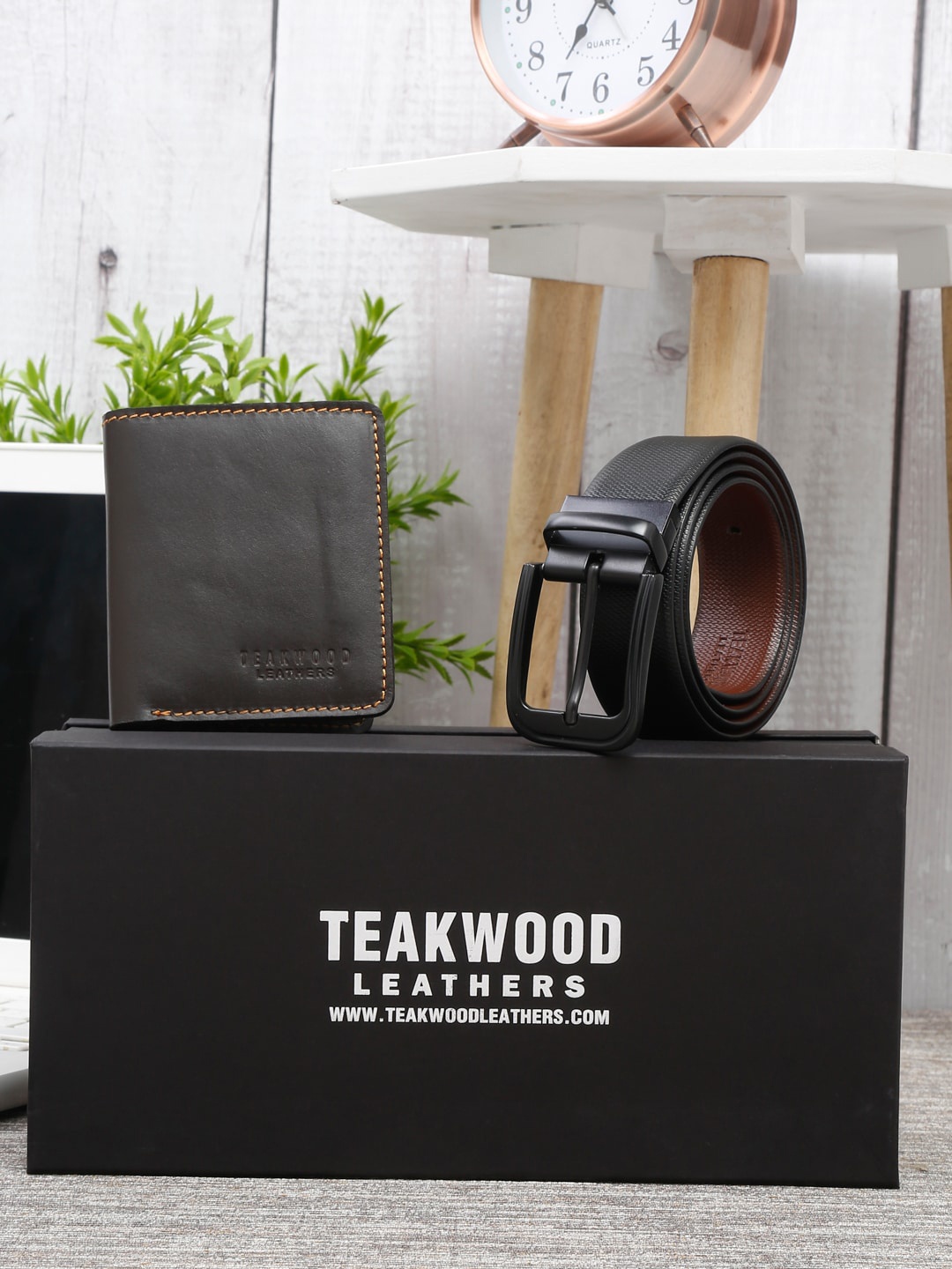 

Teakwood Leathers Men Leather Wallet & Belt Gift Set, Brown