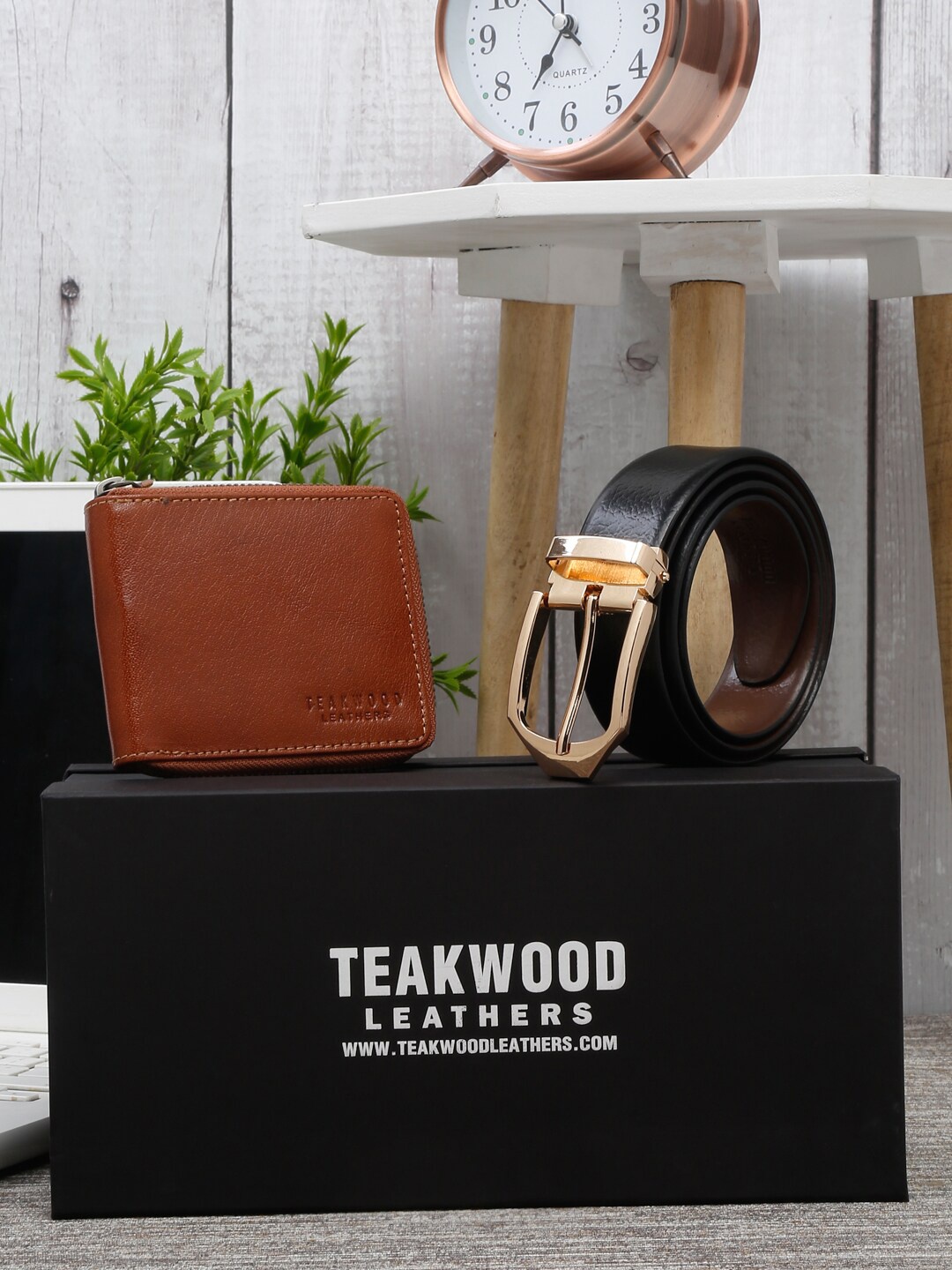 

Teakwood Leathers Men Wallet & Belt Accessory Gift Set, Brown