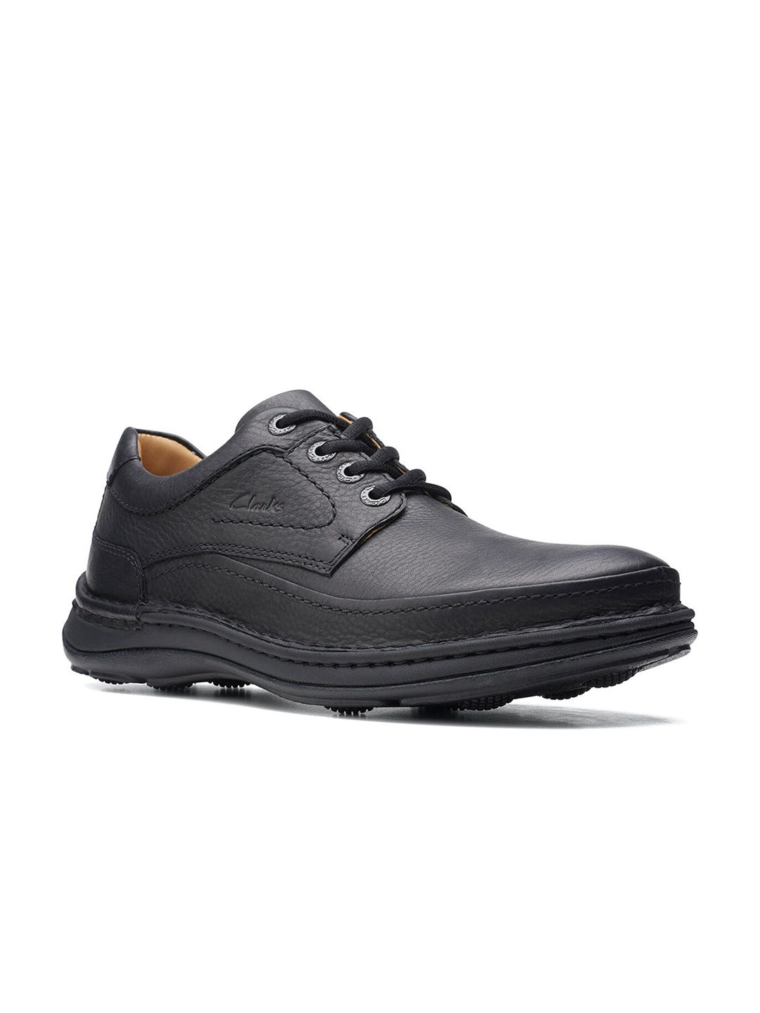 

Clarks Men Nature Three Leather Sneakers, Black