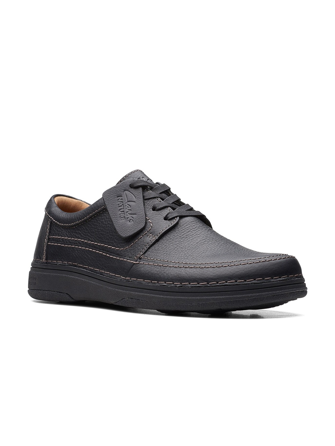 

Clarks Men Textured Lace-Up Nubuck Derbys, Black