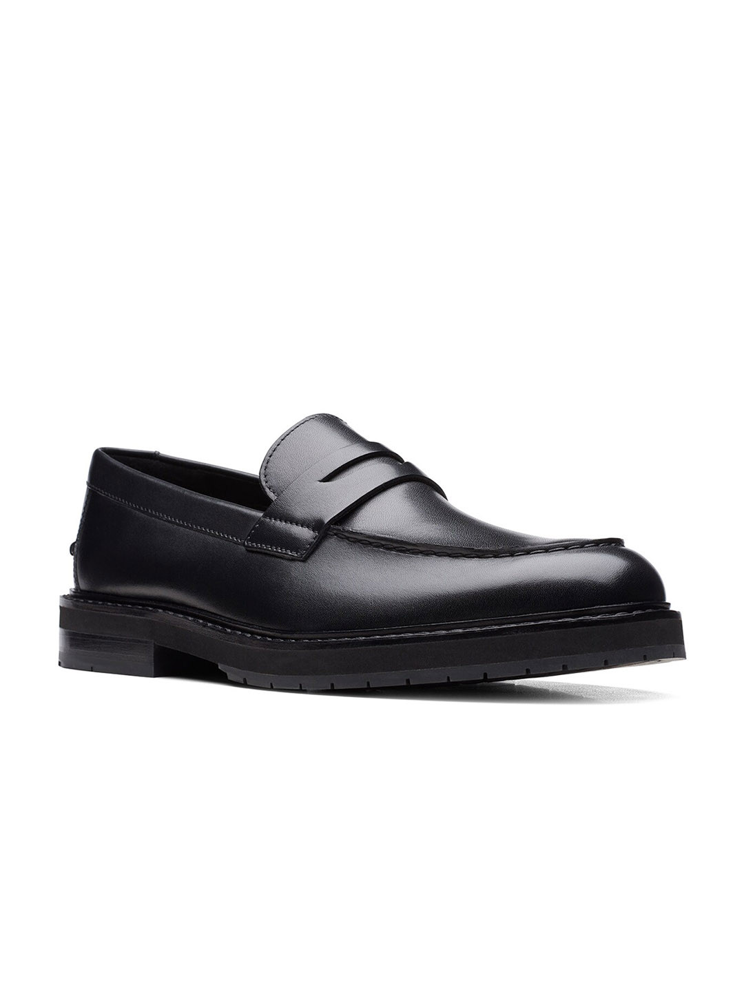

Clarks Men Leather Round Toe Loafers, Black