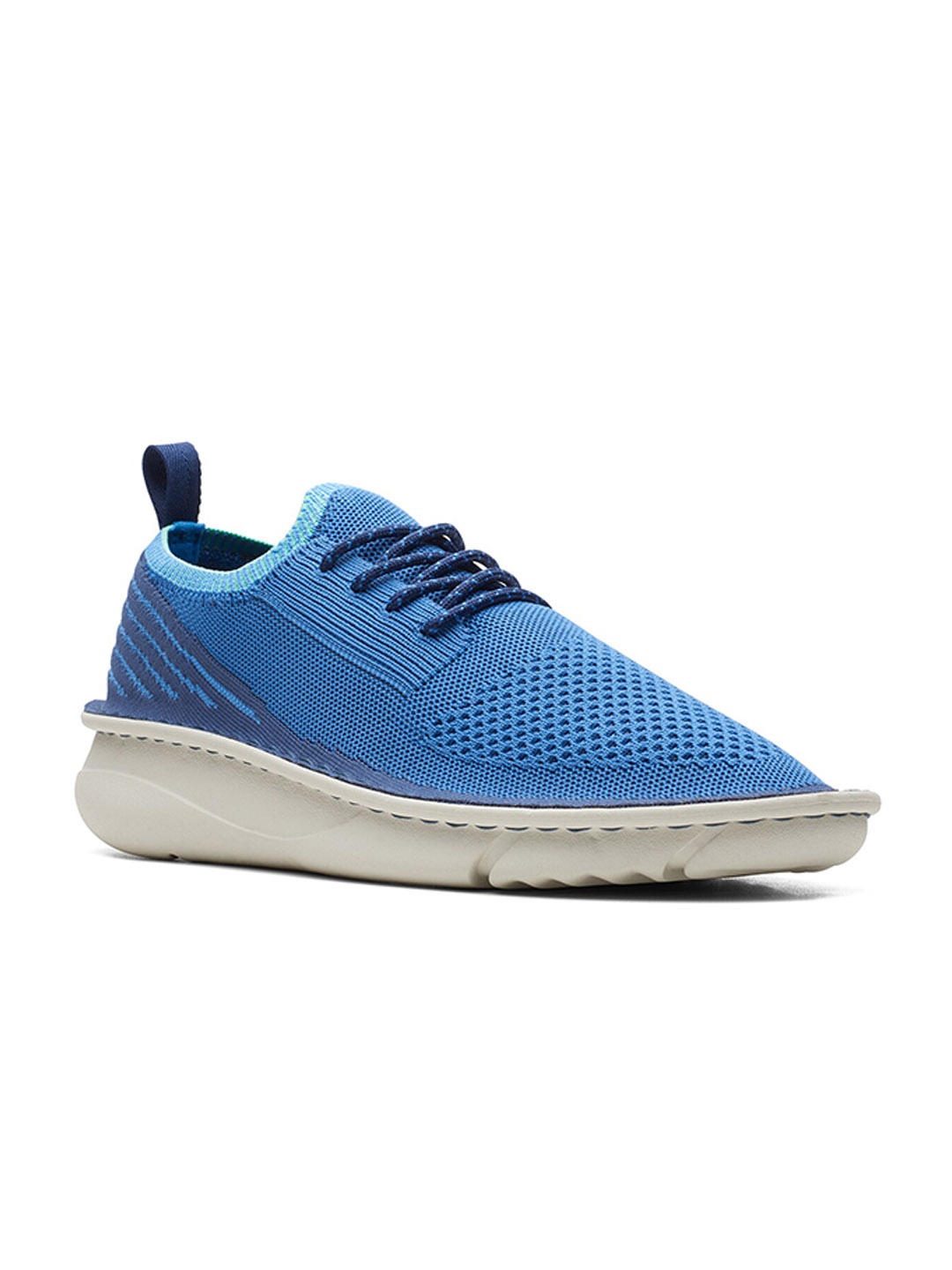 

Clarks Men Woven Design Sneakers, Blue