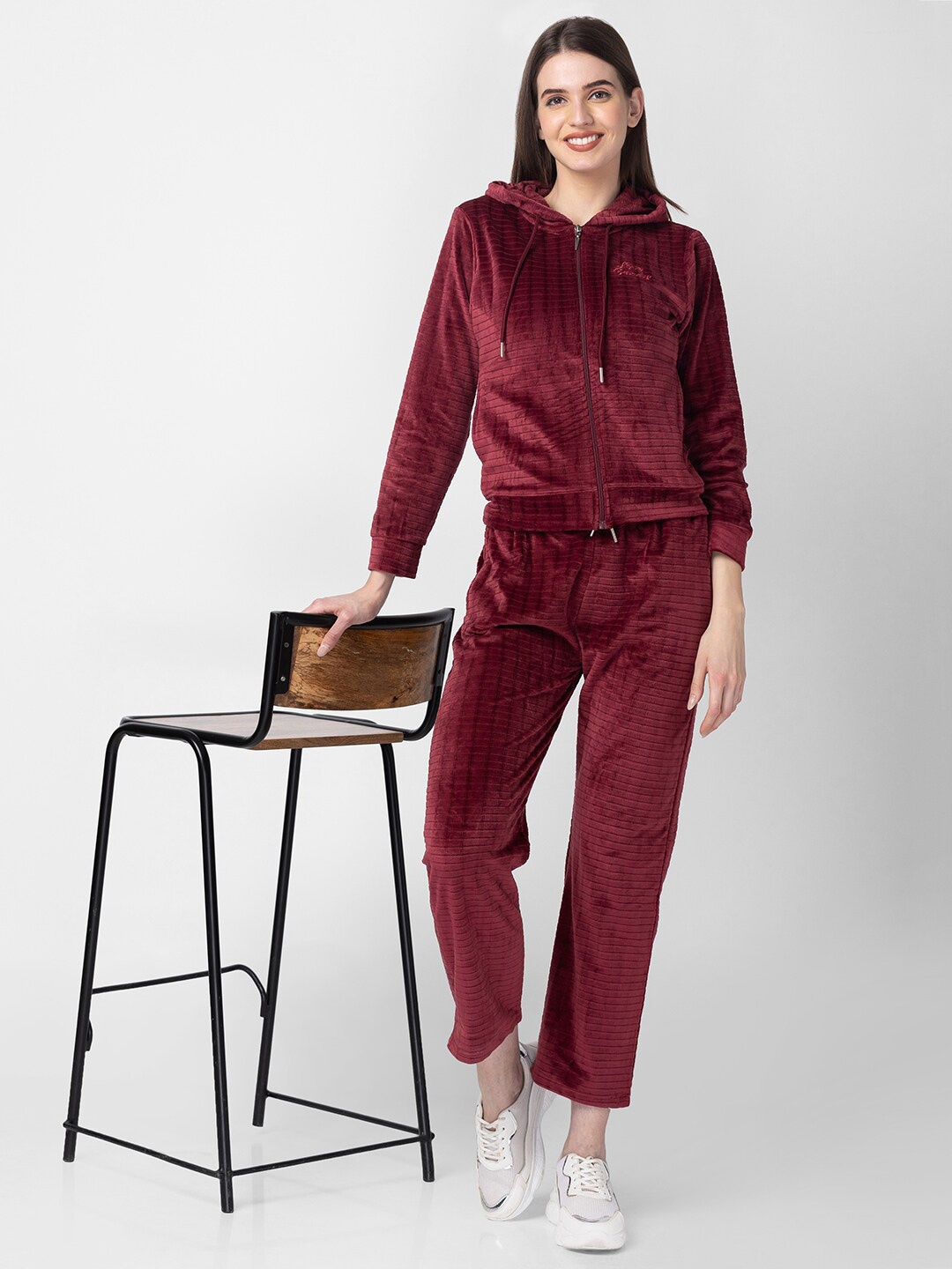 

Candyskin Women Burgundy Sweatshirt with Trousers
