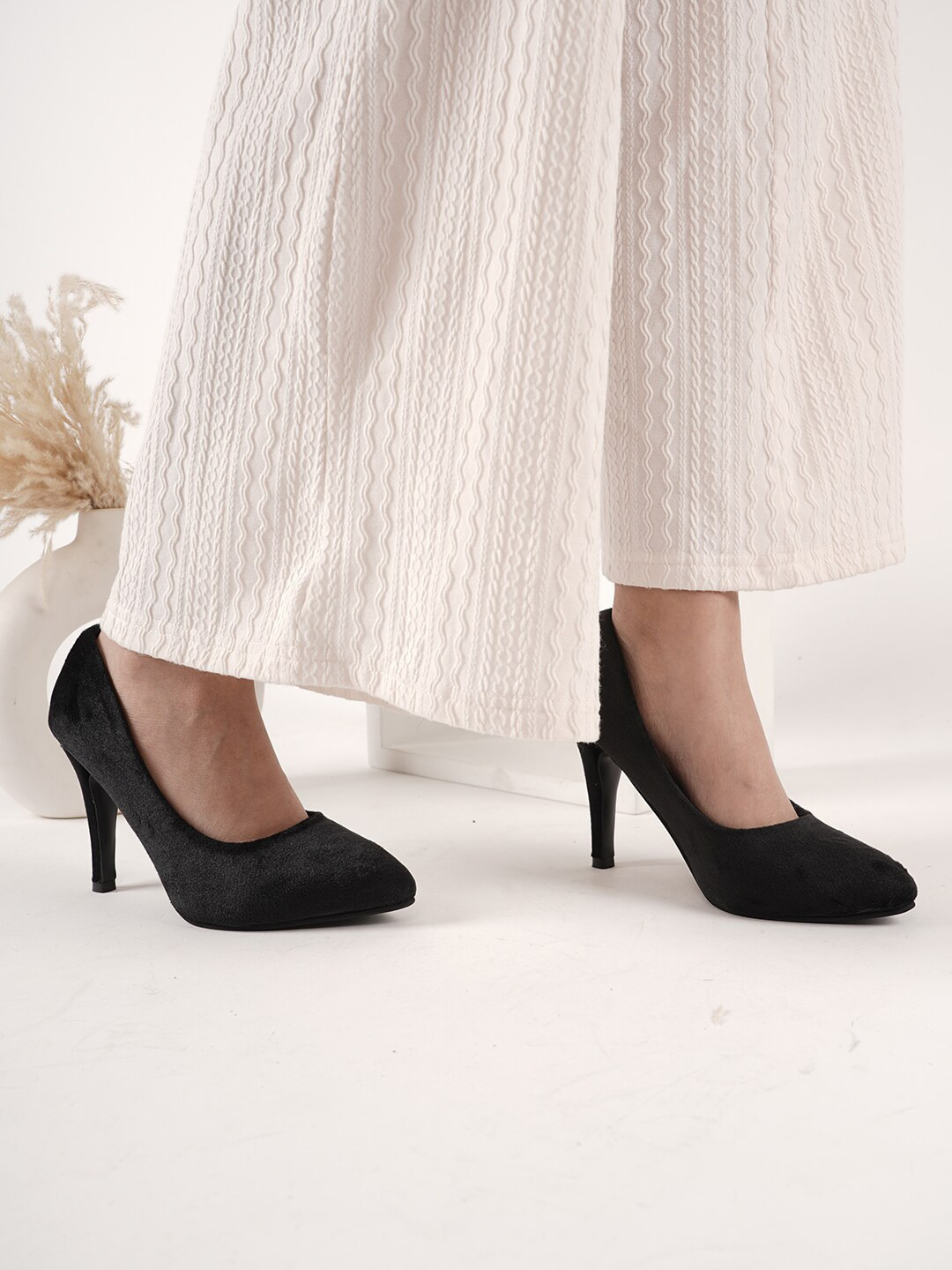 

DressBerry Women Pointed Toe Stiletto Pumps, Black