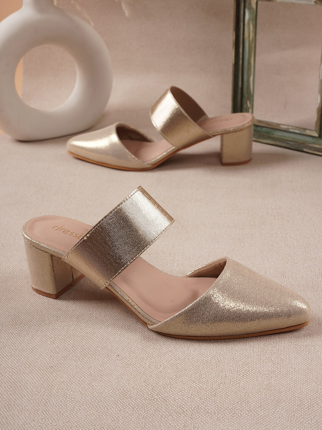 

DressBerry Women Textured Block Mules, Gold