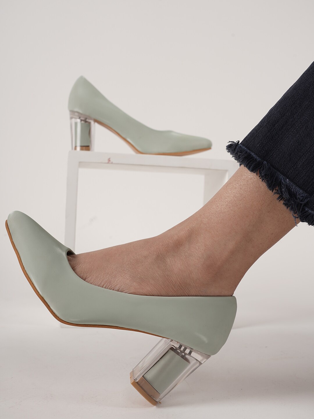 

DressBerry Women Pointed Toe Block Pumps, Green