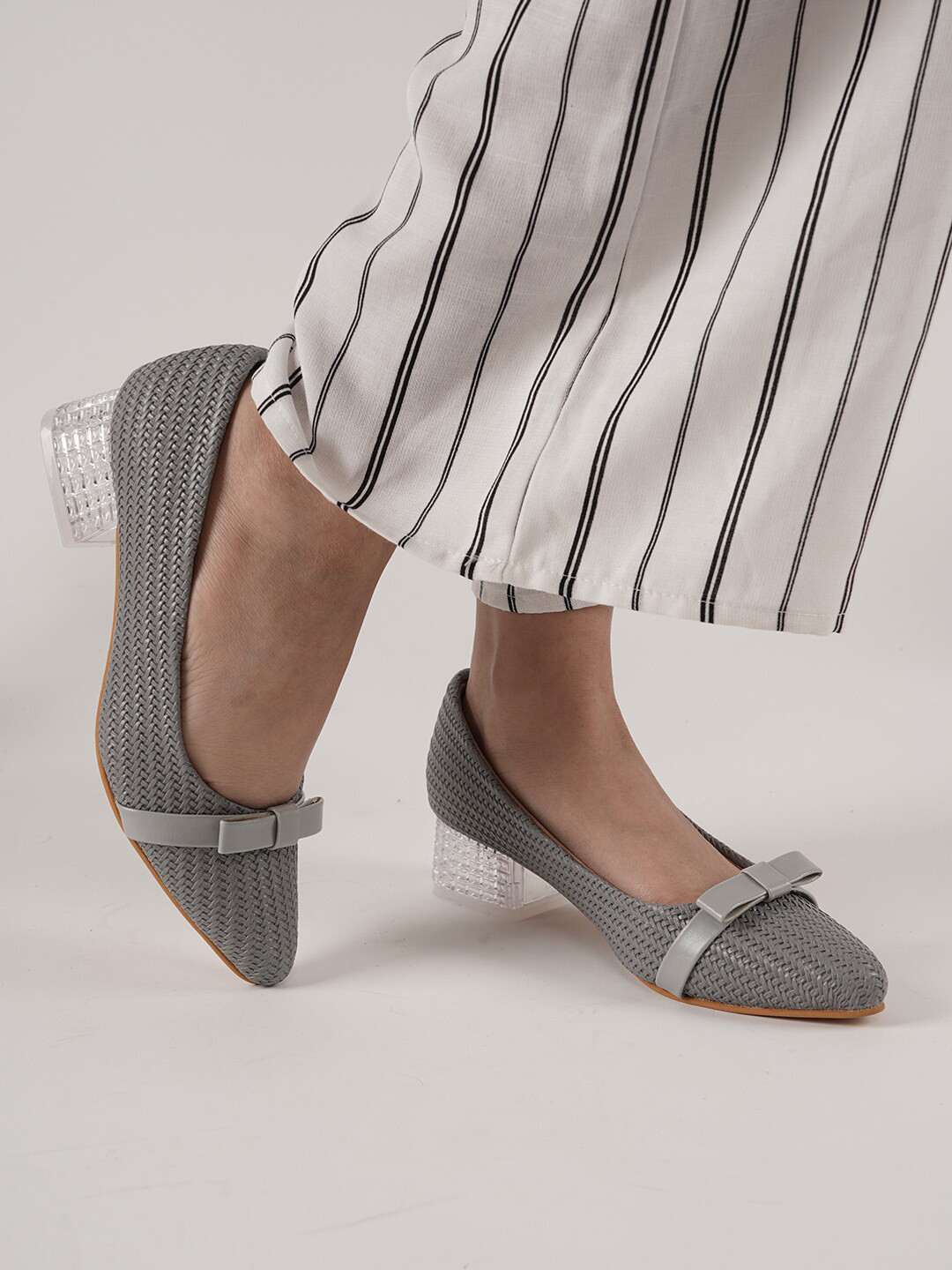 

DressBerry Woven Design Pointed Toe Block Pumps, Grey