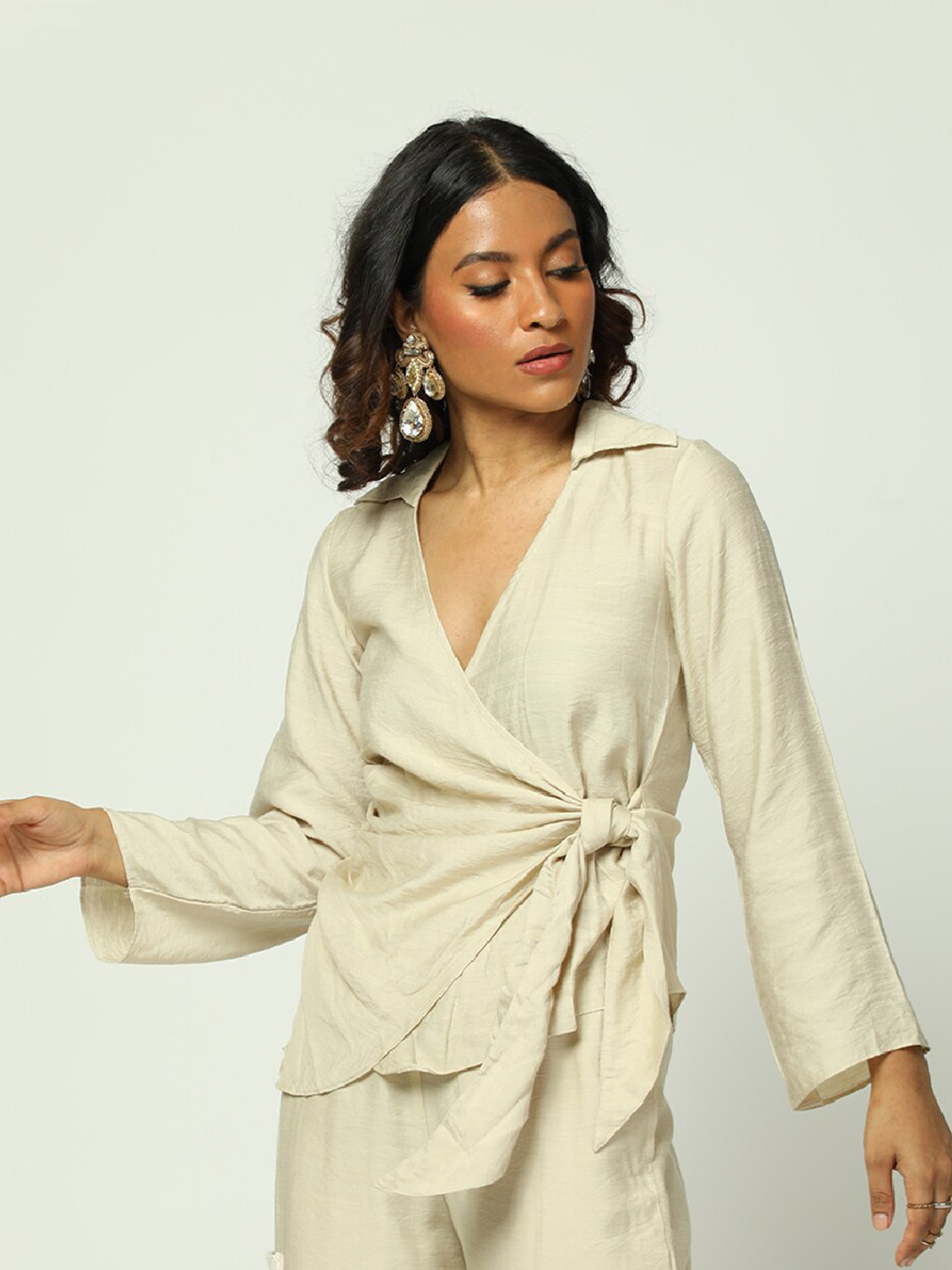 

MISSY Shirt Collar Wrap Top, Beige
