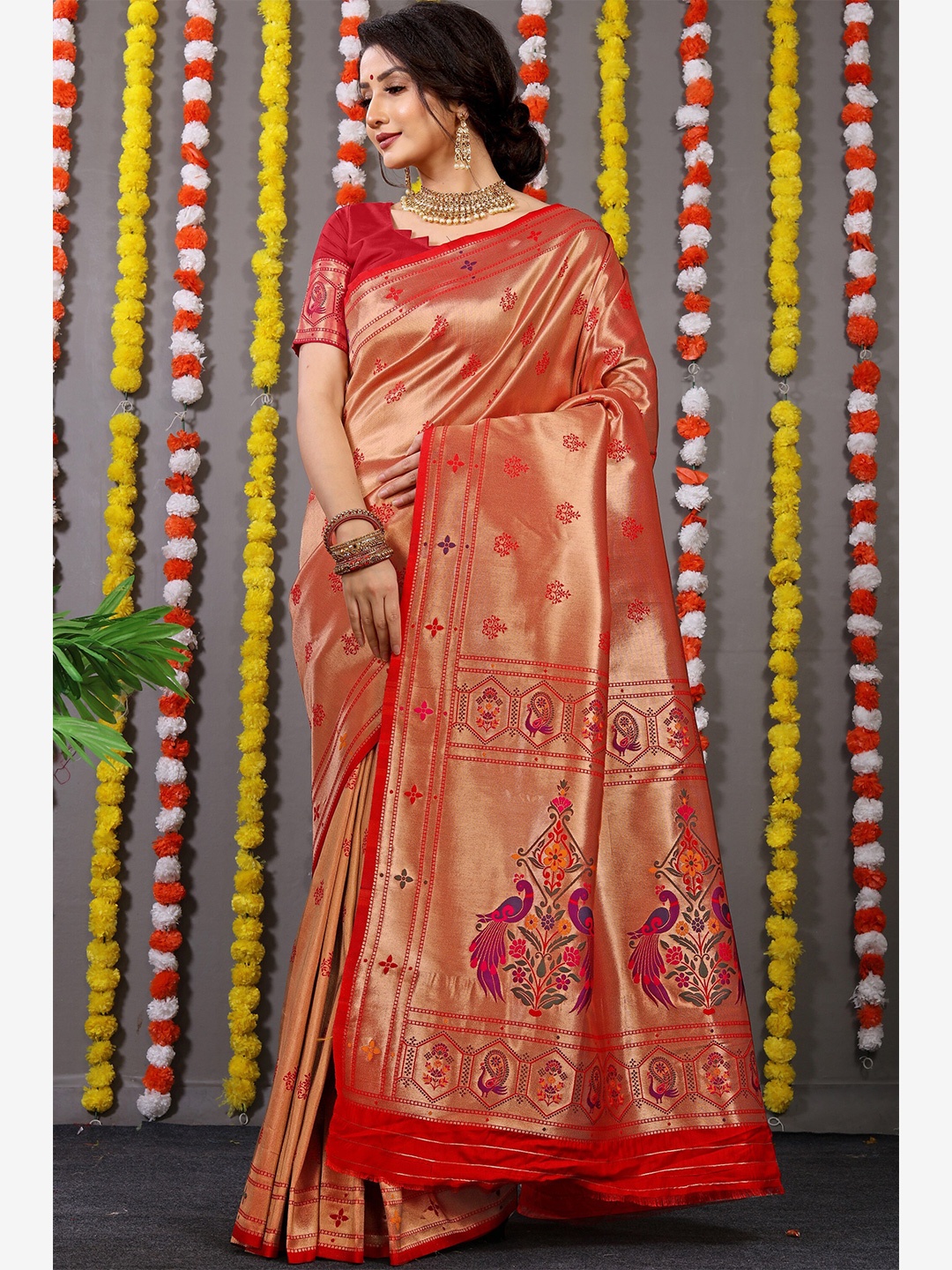 

AVANTIKA FASHION Ethnic Motif Zari Pure Silk Paithani Saree, Red
