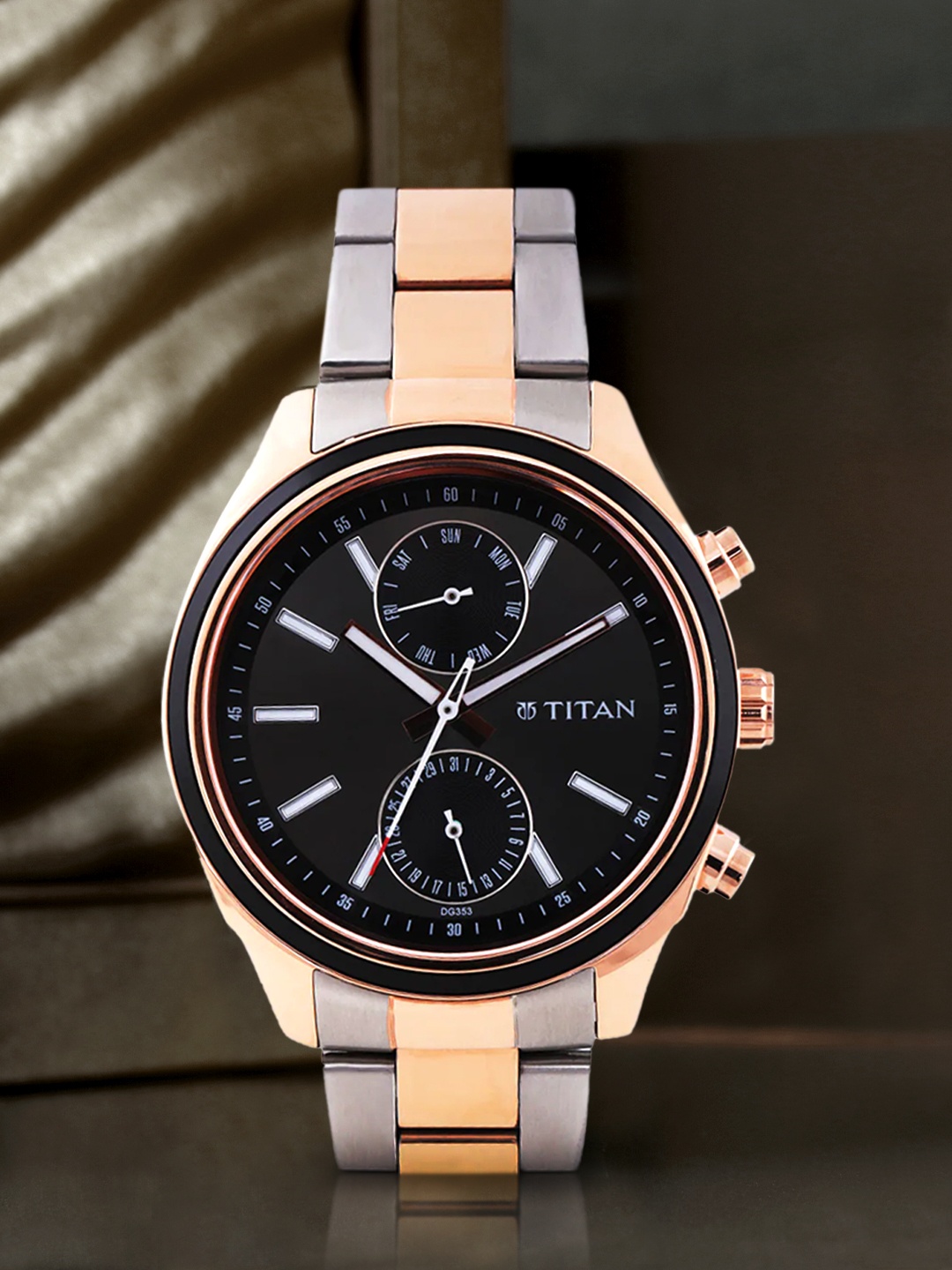 

Titan Men Black Analogue Watch 1733KM03