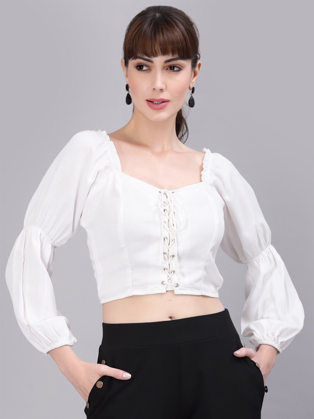 

aayu Sweetheart Neck Puff Sleeves Crop Top, White
