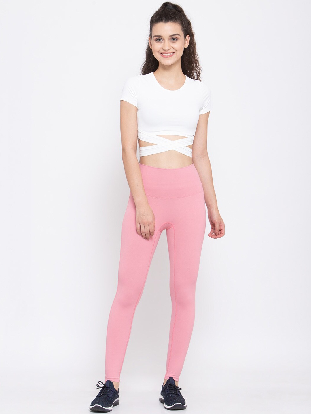 

iki chic Women High-Rise Criss Cross Crop Top With Leggings, White