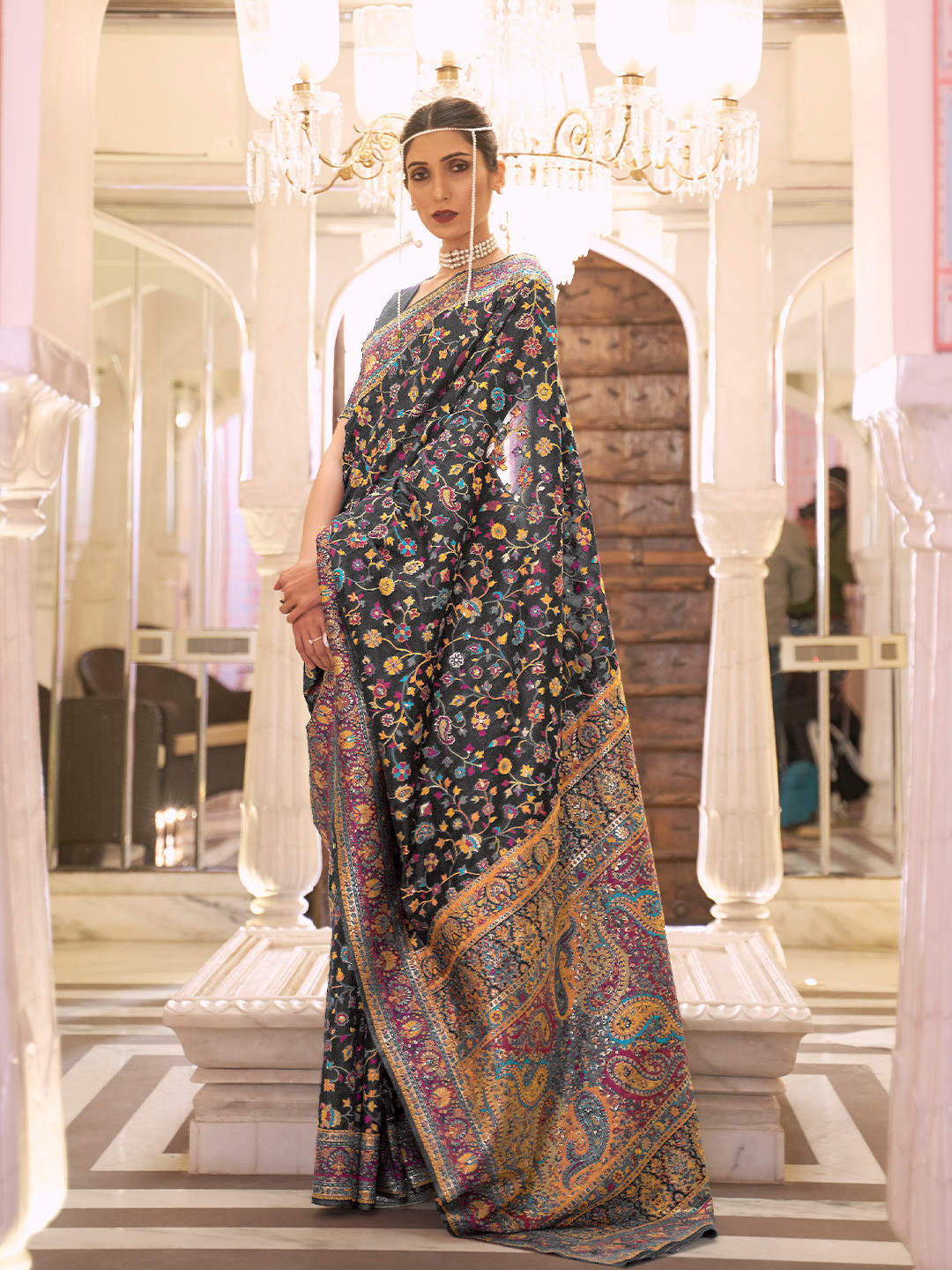 

Mitera Floral Woven Design Zari Pure Silk Saree, Charcoal