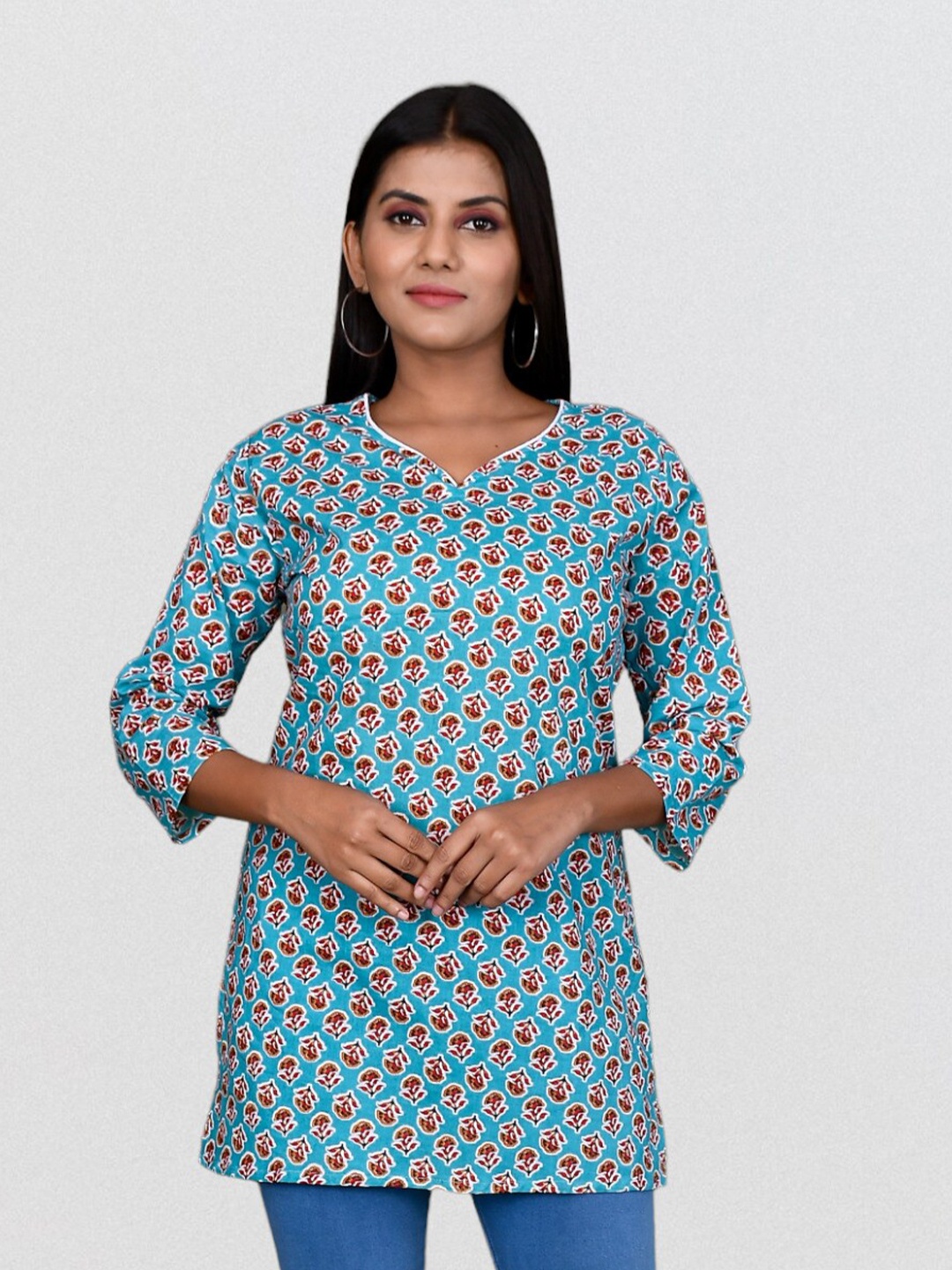 

Kesarya Ethnic Motifs Printed V-Neck Pure Cotton Kurti, Turquoise blue