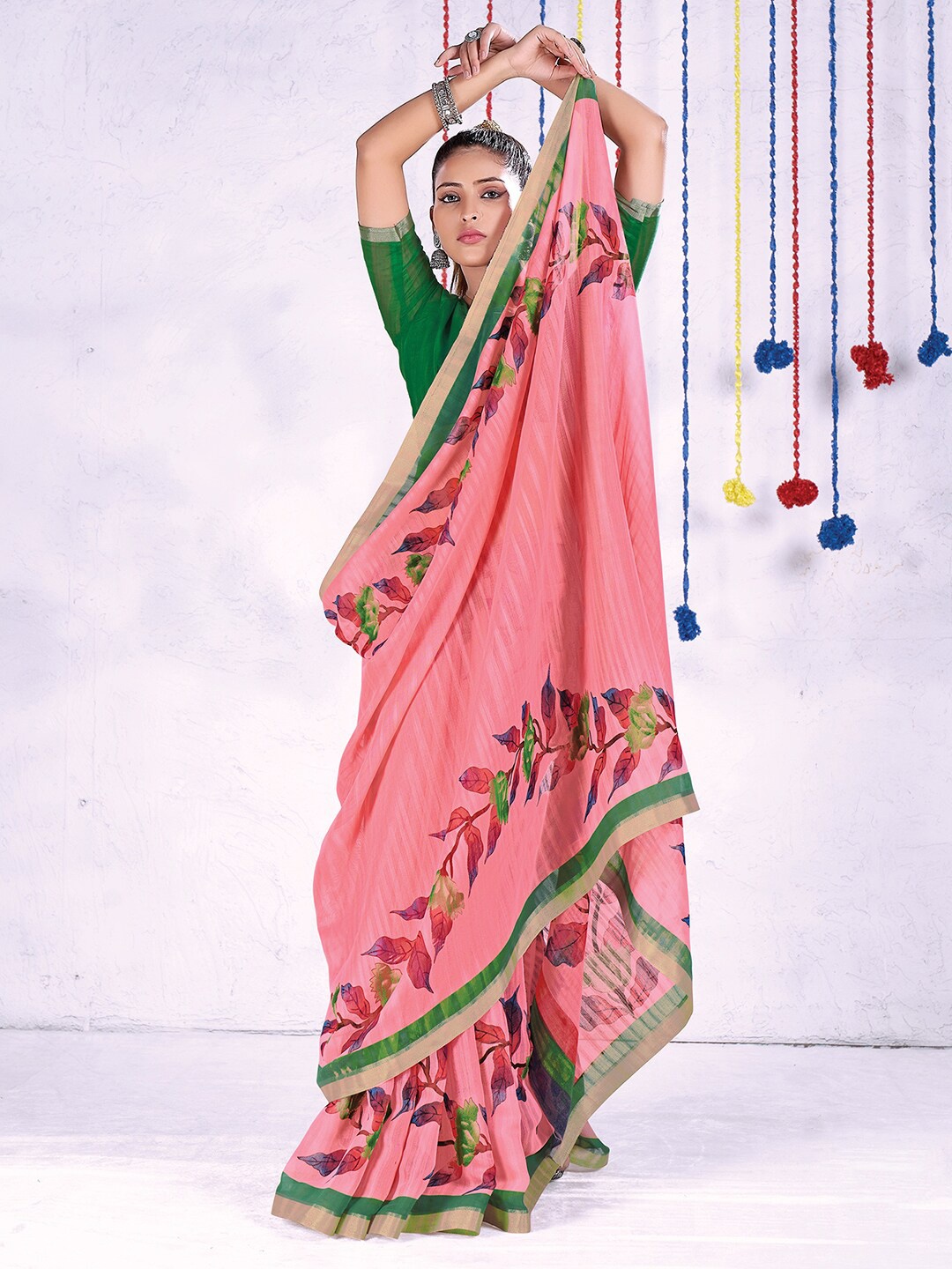 

Saree mall Floral Block Print Zari Sarees, Pink
